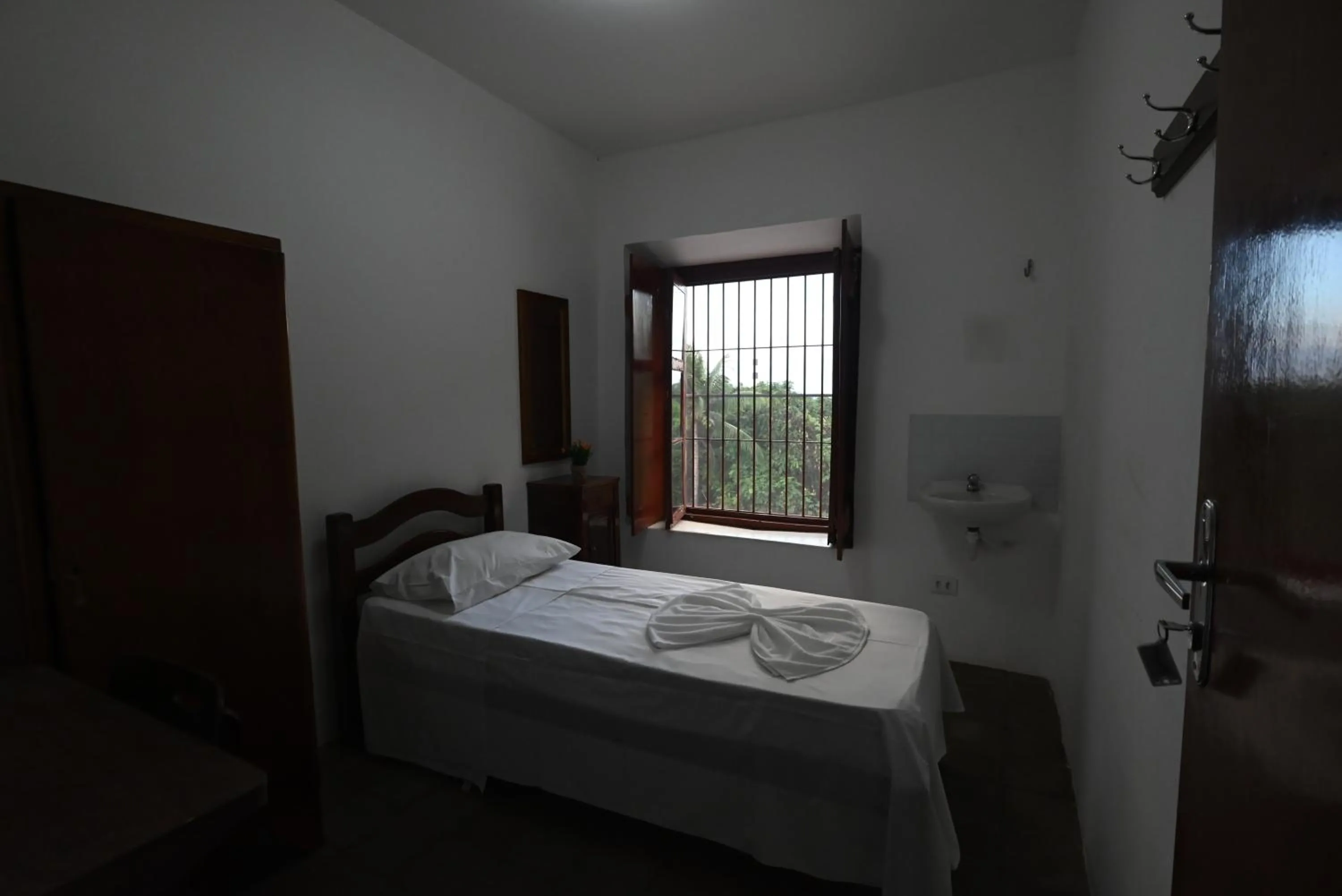 View (from property/room), Bed in Pousada Convento da Conceição