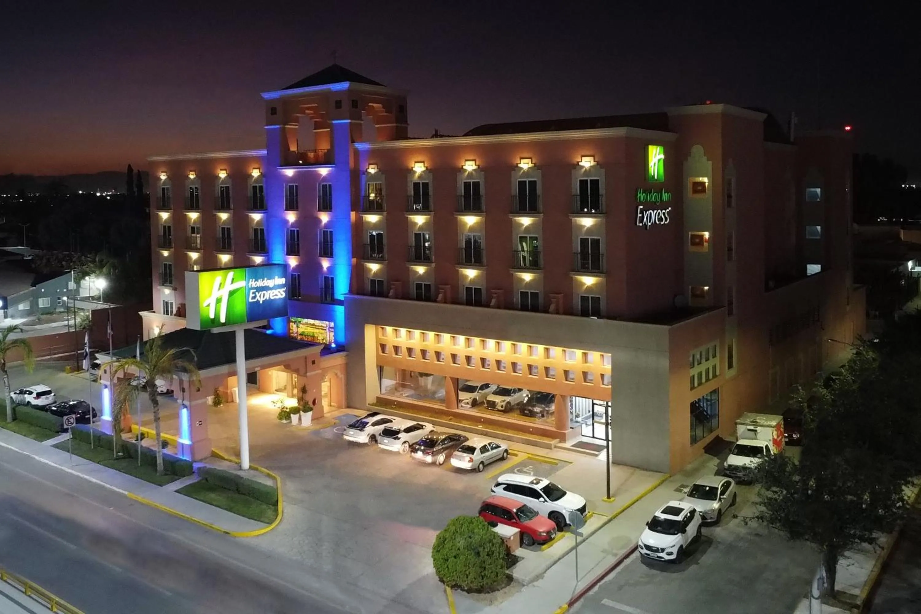 Property building in Holiday Inn Express Torreon by IHG