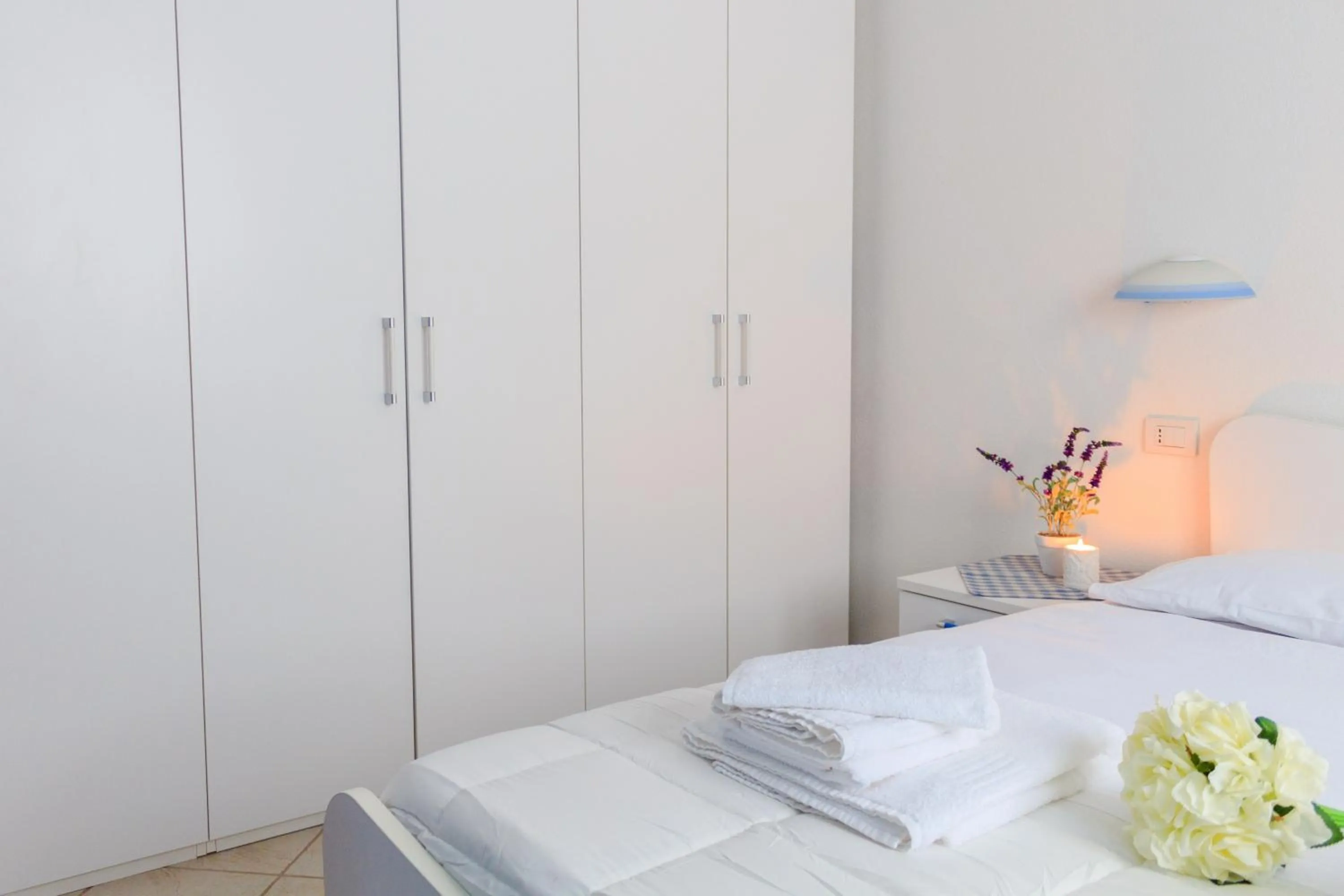 Photo of the whole room in Sanpietroburgo 22