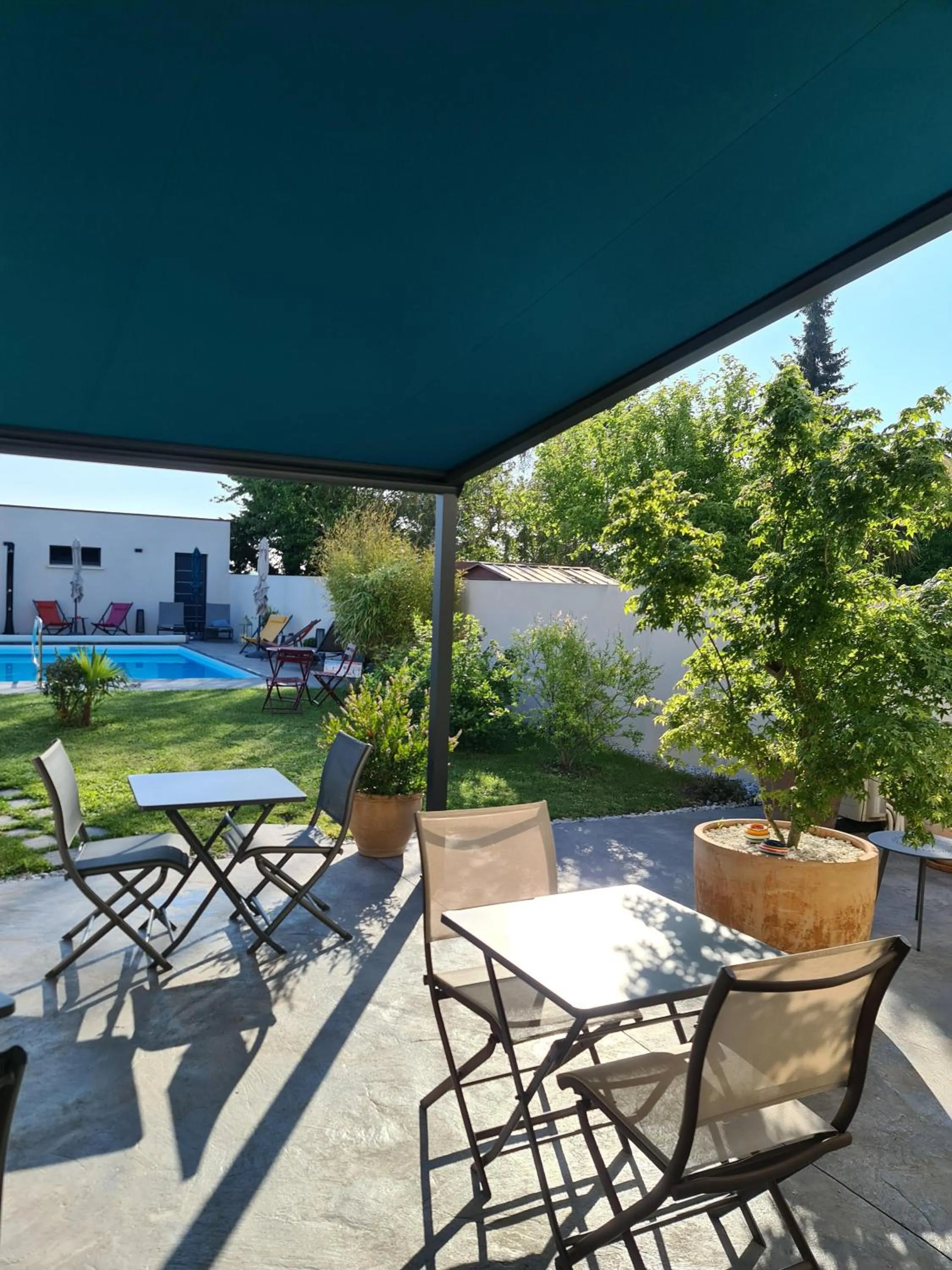 Property building in La villa 13&15