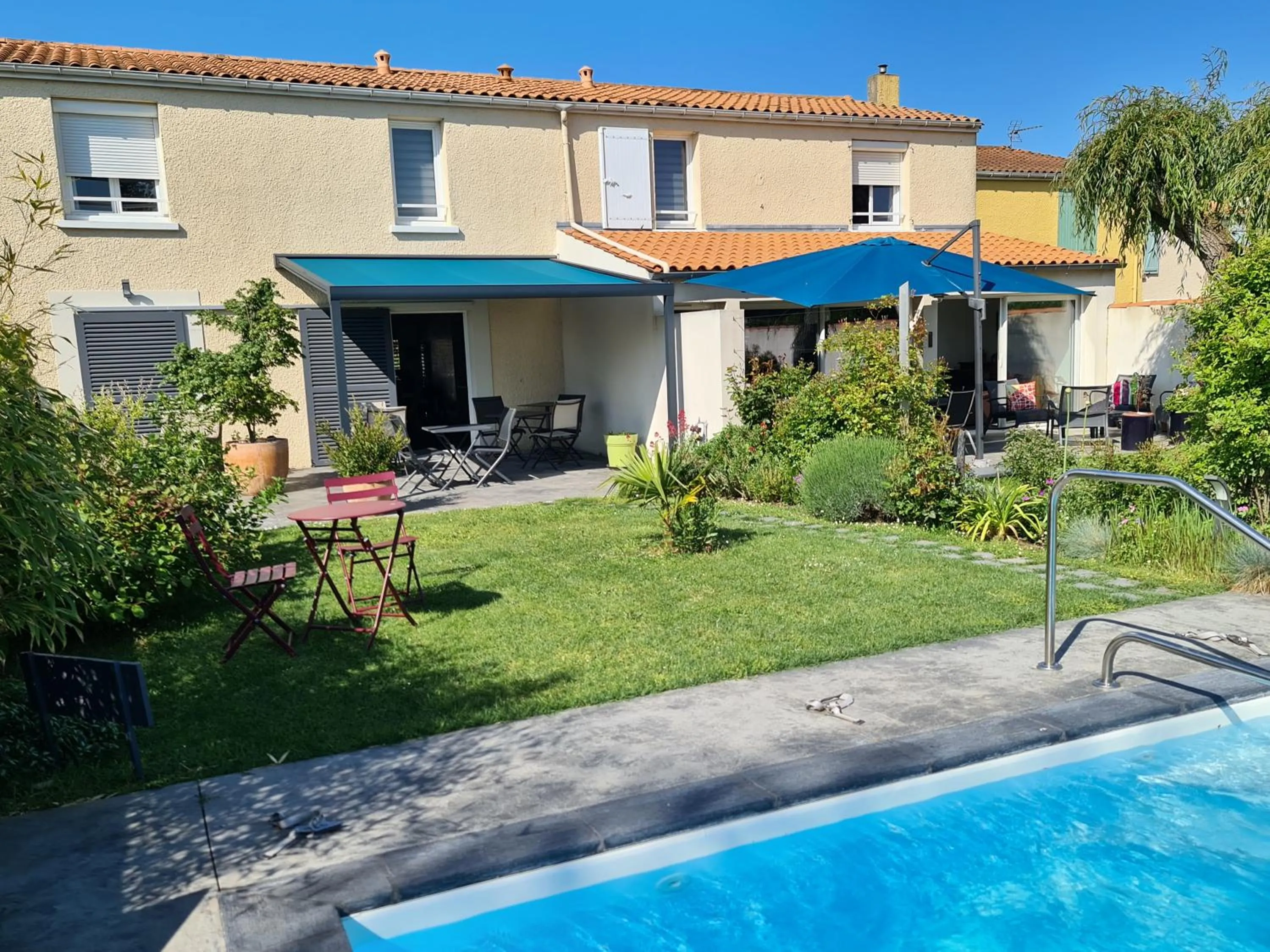 Pool view in La villa 13&15