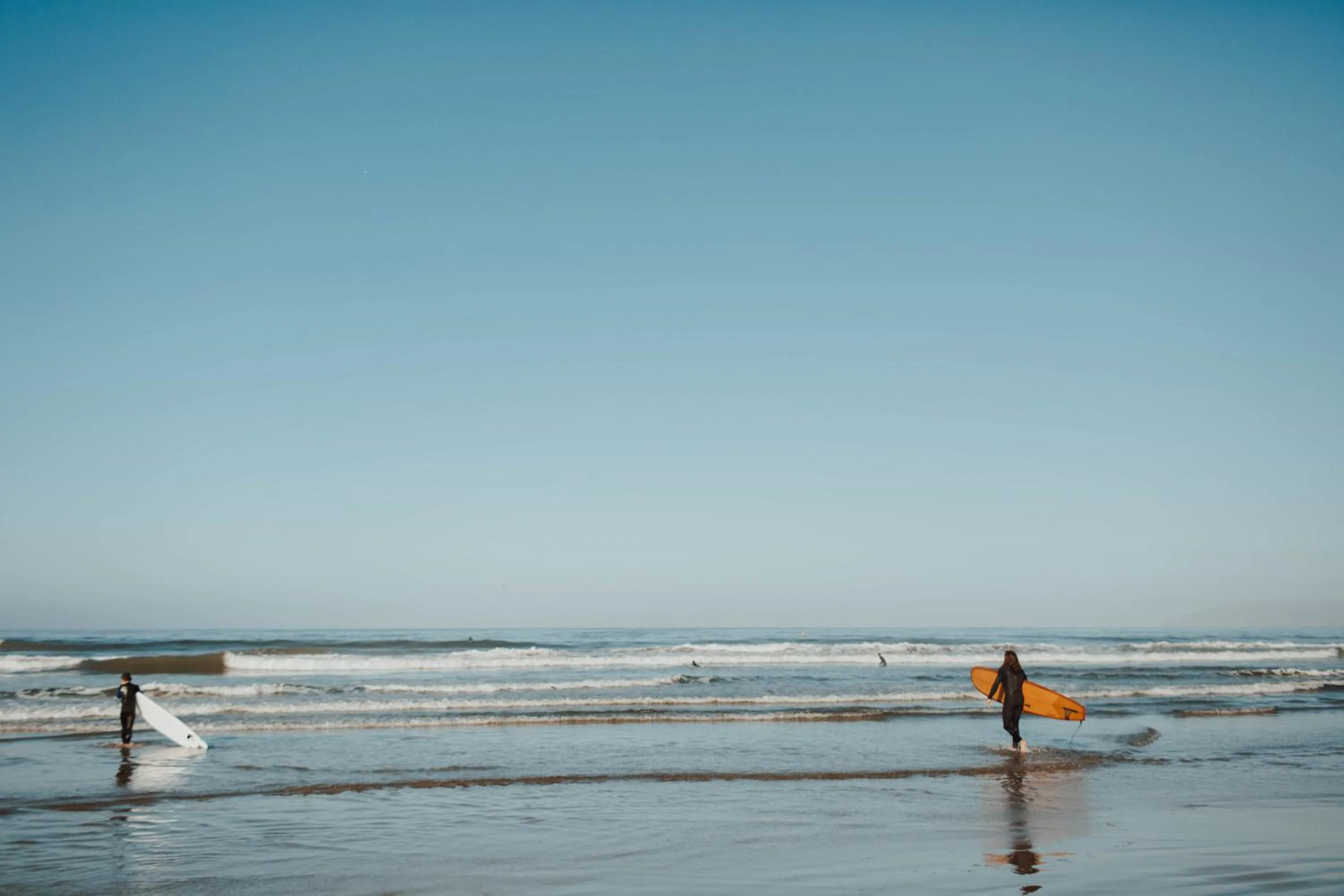 People in Sandcastle Hotel on the Beach