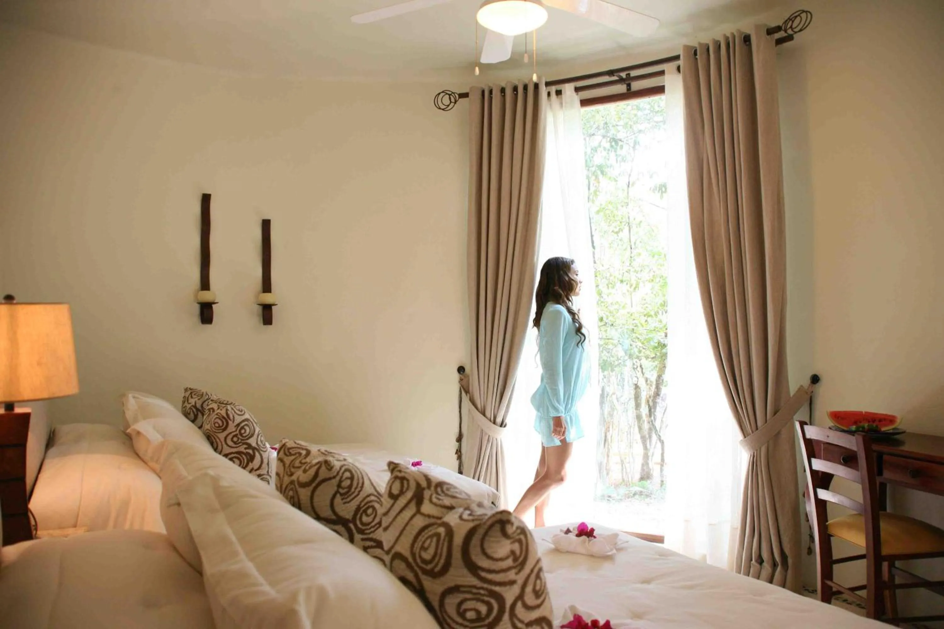 Garden view, Bed in Hotel Okaan