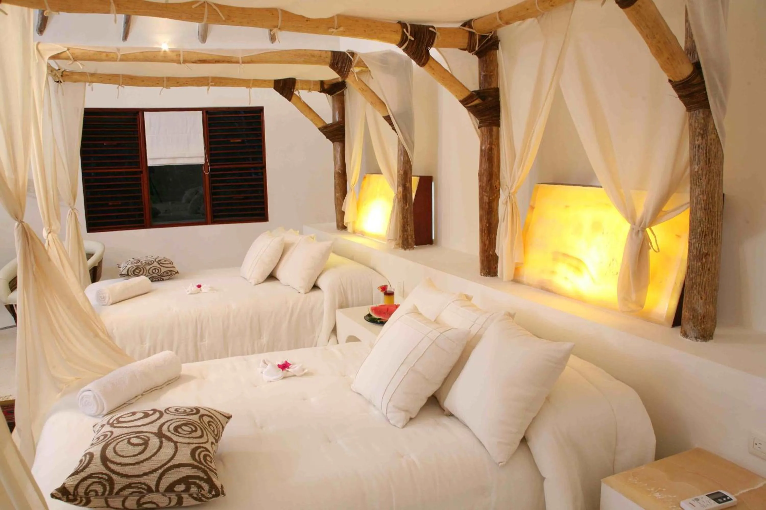 Bedroom, Bed in Hotel Okaan