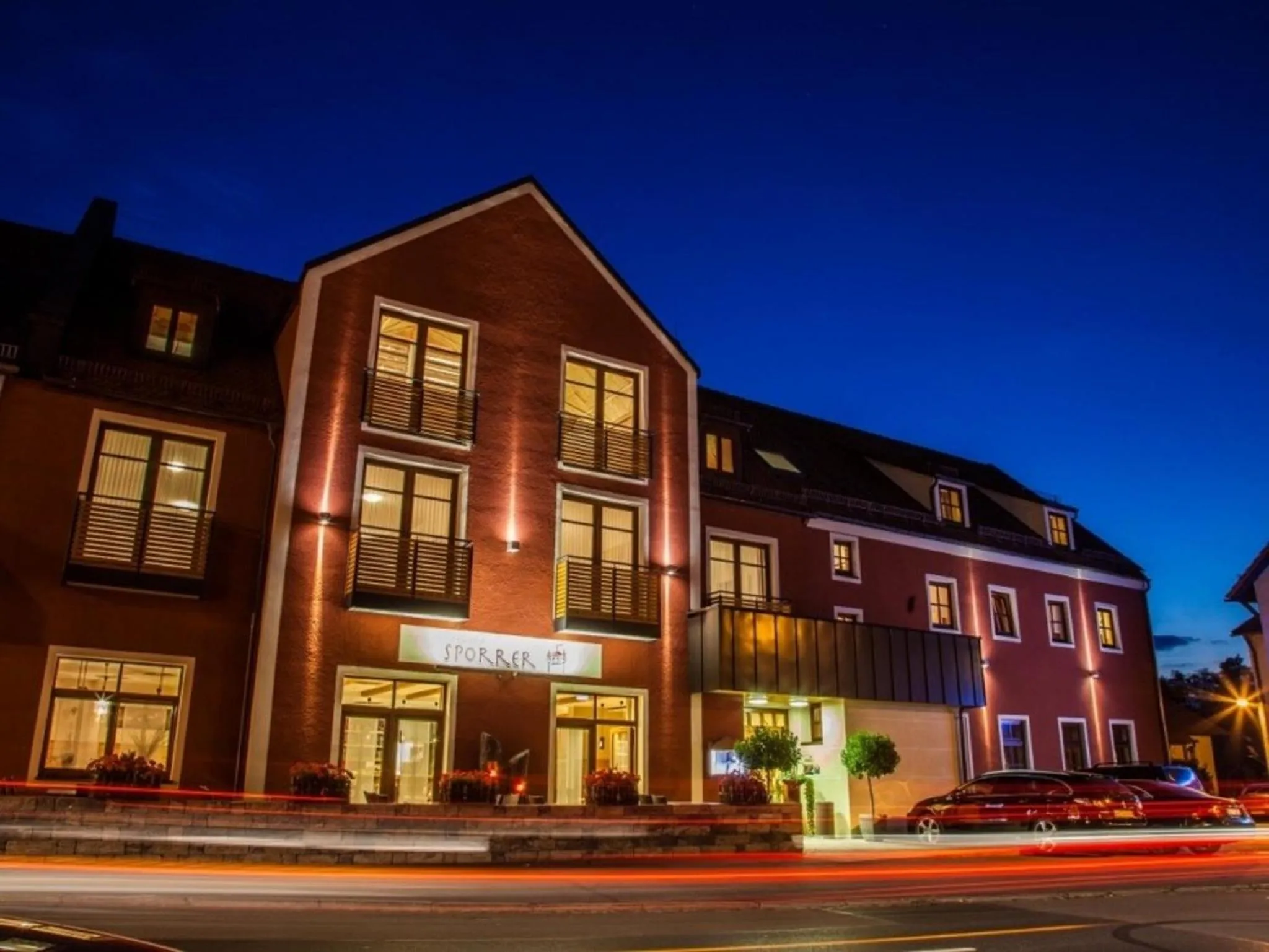 Facade/entrance in Da`Sporrer Hotel & Wirtshaus