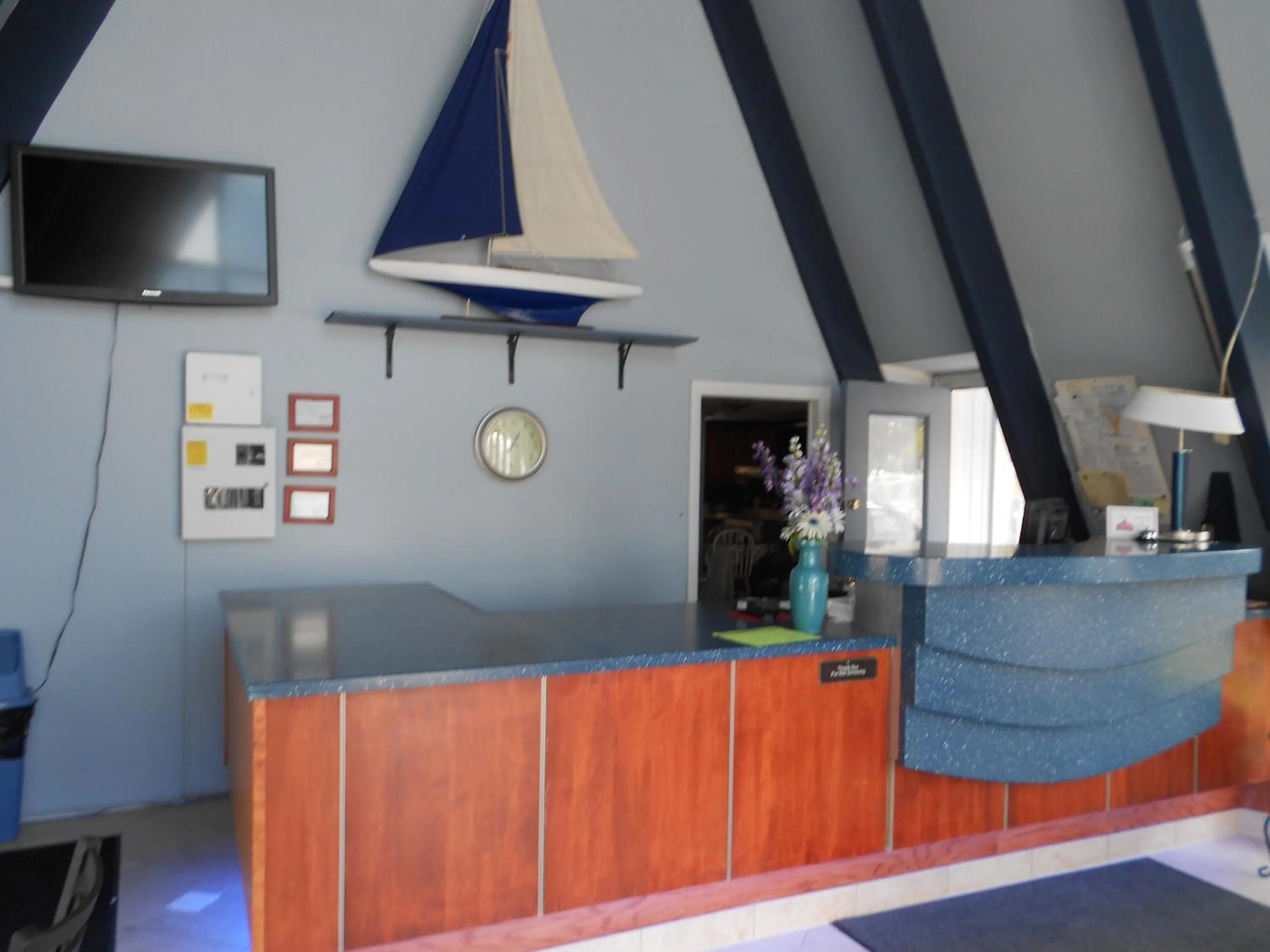 Lobby or reception in Cape Shore Inn