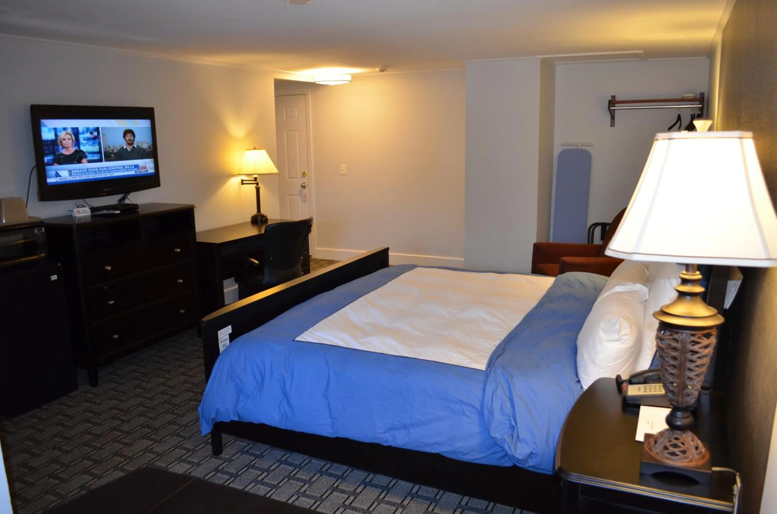 Bed in Cape Shore Inn