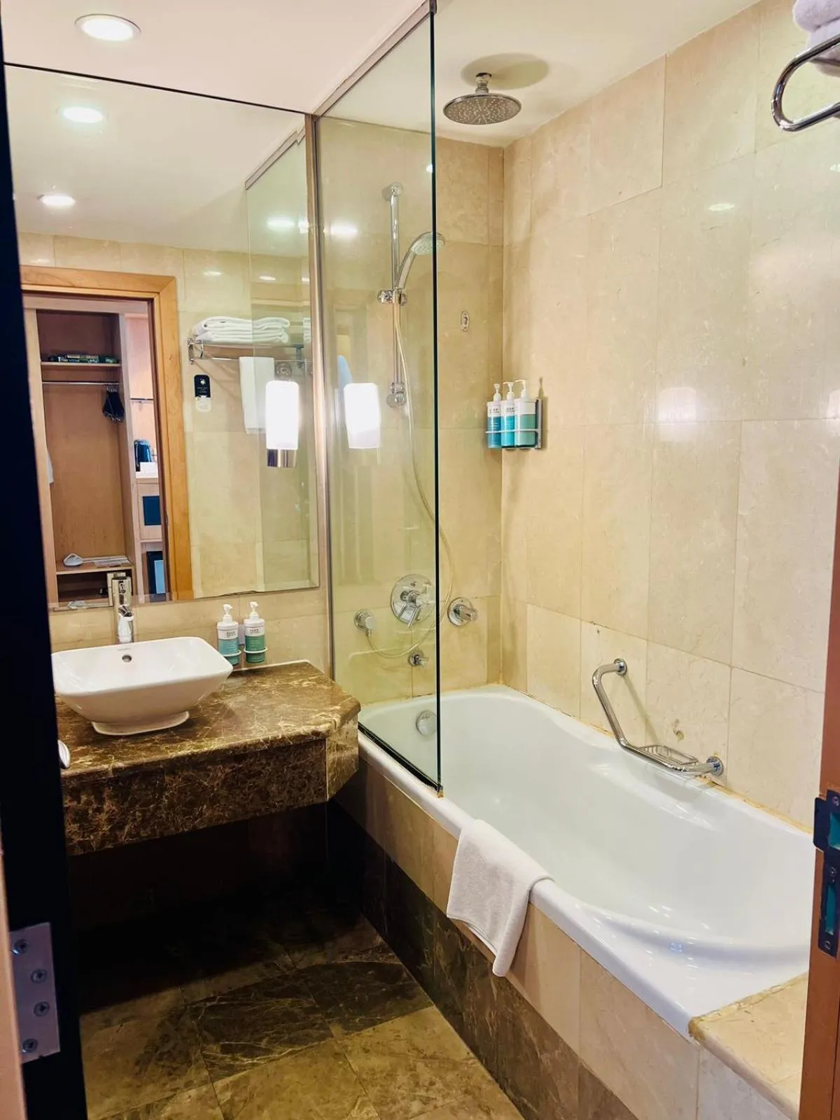 Property building in Novotel Dammam Business Park