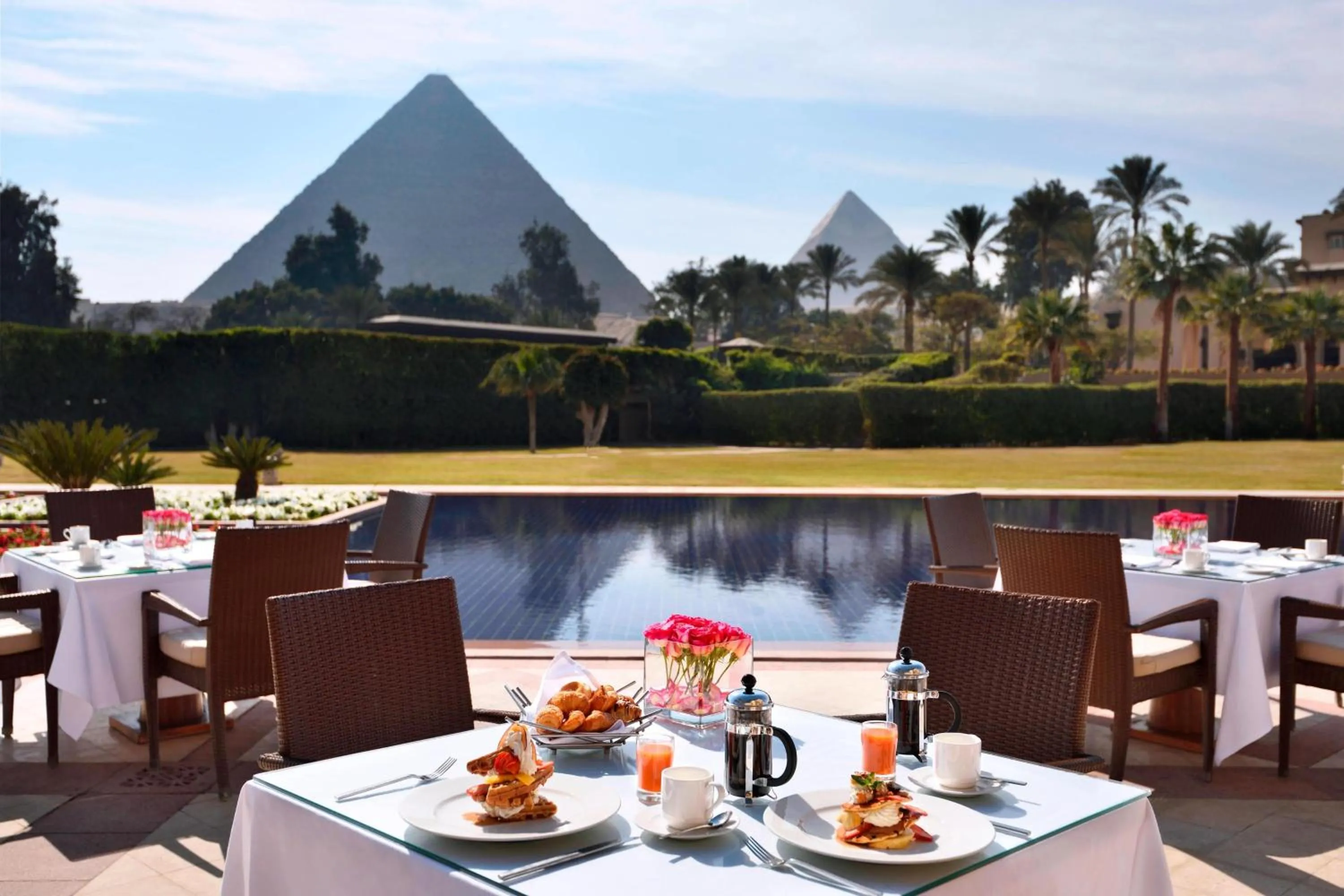 Restaurant/places to eat in Marriott Mena House, Cairo