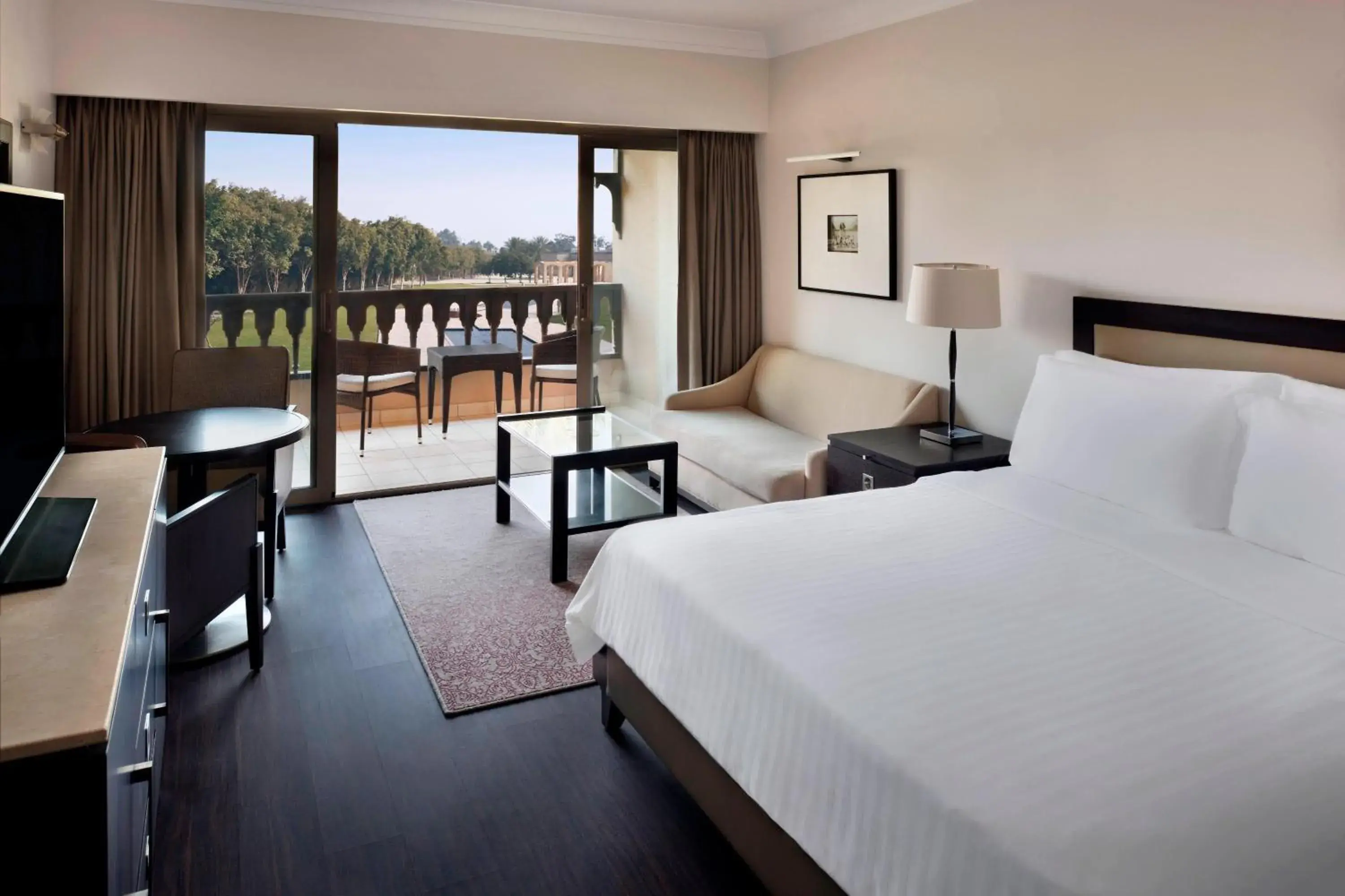 Executive Garden View Room, Executive lounge access, Guest room, 1 King - single occupancy in Marriott Mena House, Cairo Executive Garden View Room, Executive lounge access, Guest room, 1 King - single occupancy in Marriott Mena House, Cairo