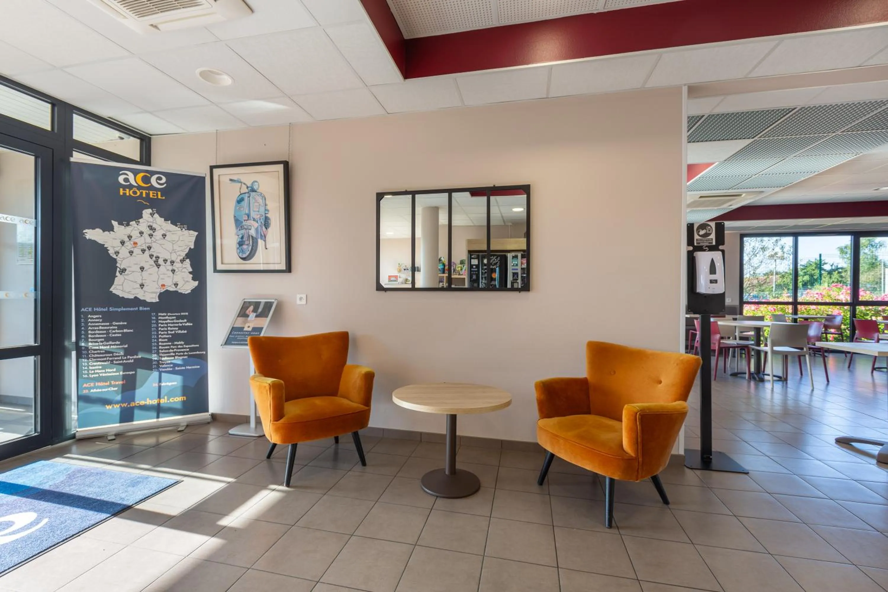 Seating area in Ace Hôtel Le Mans