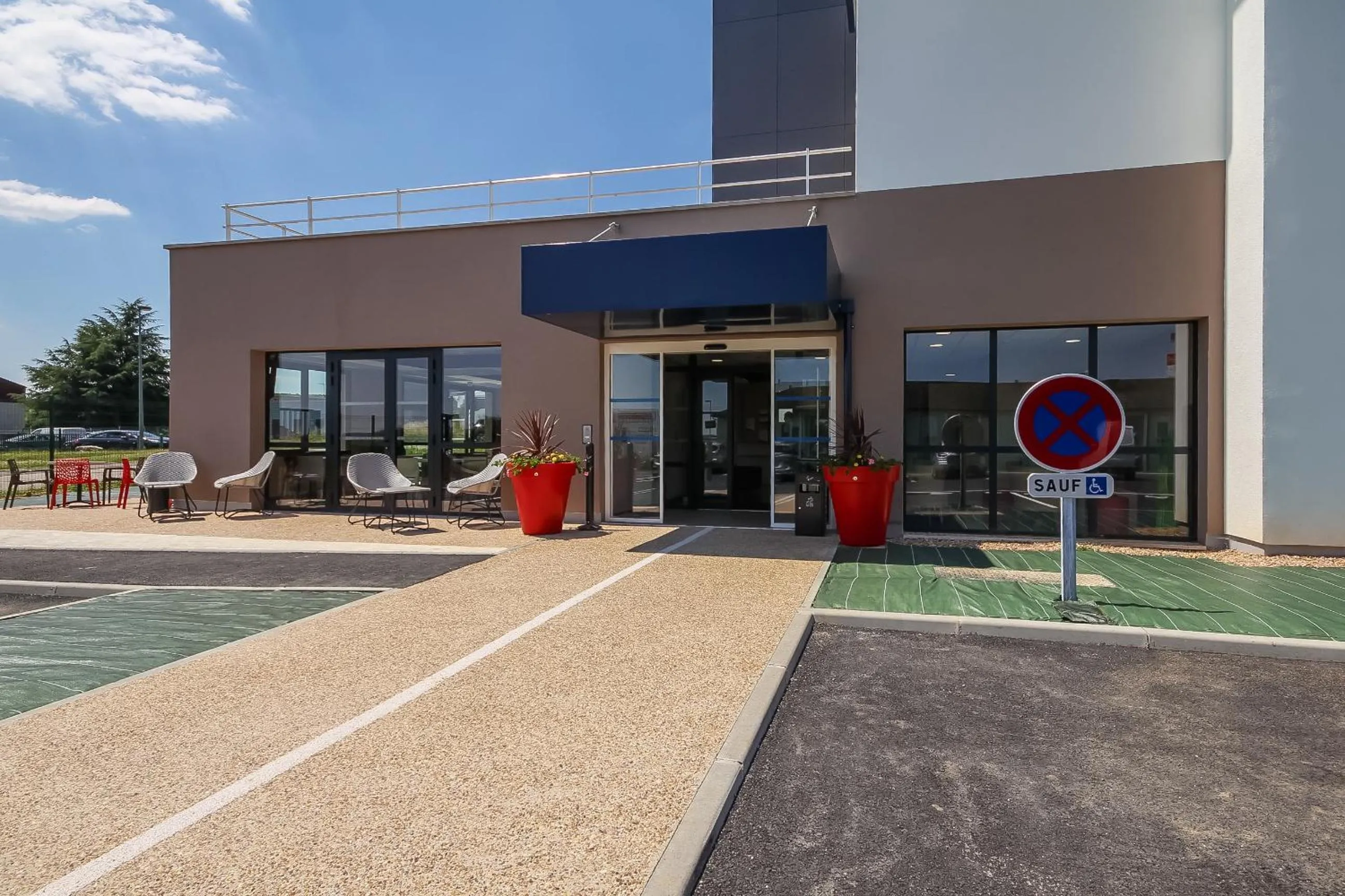 Property building in Ace Hôtel Le Mans