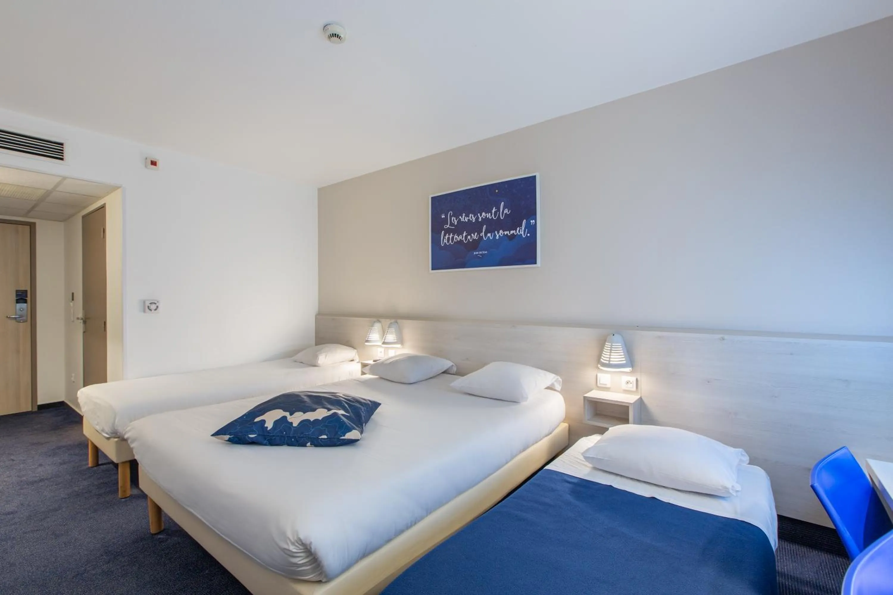 Bed in Ace Hôtel Le Mans