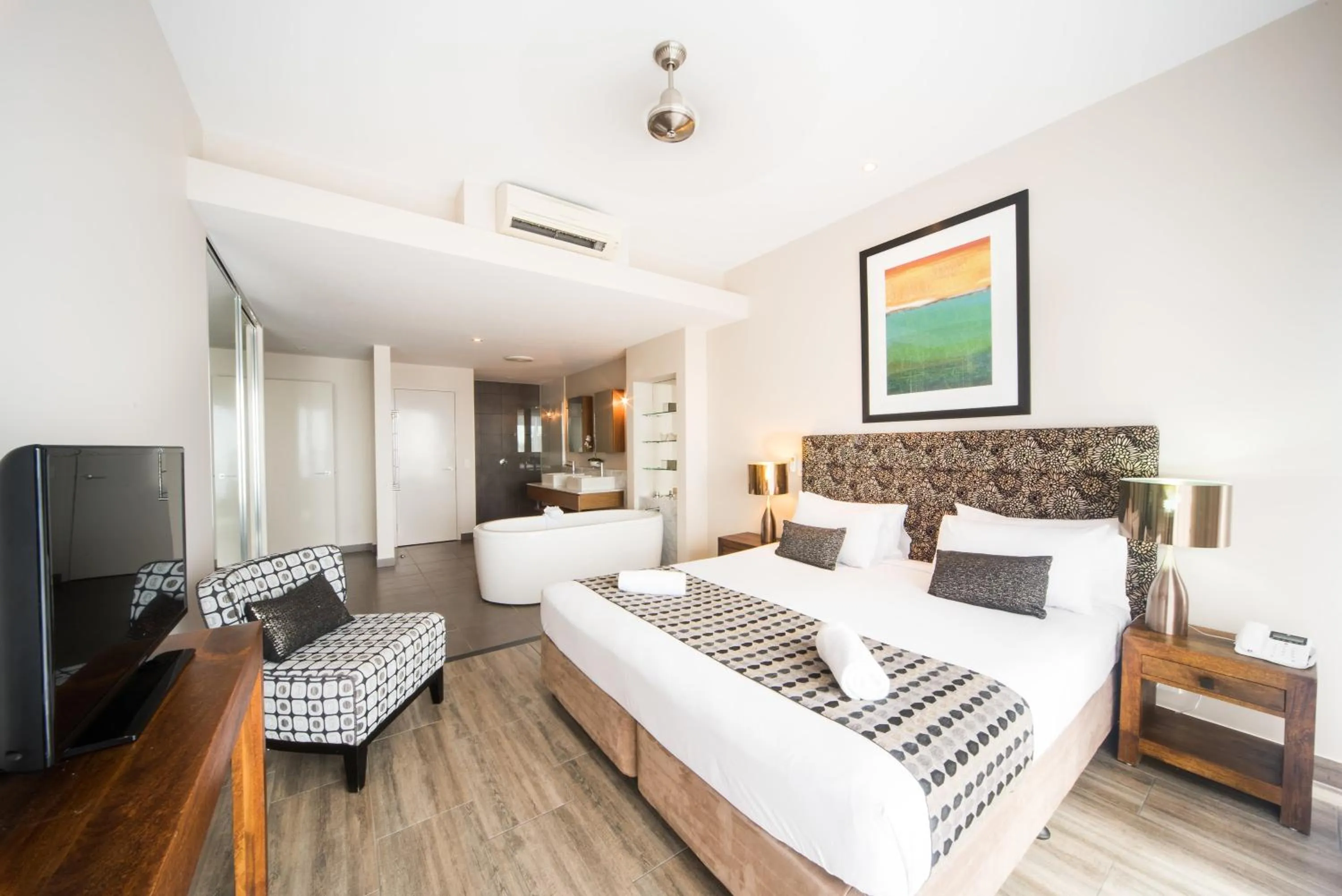 Bed in Whitsunday Reflections