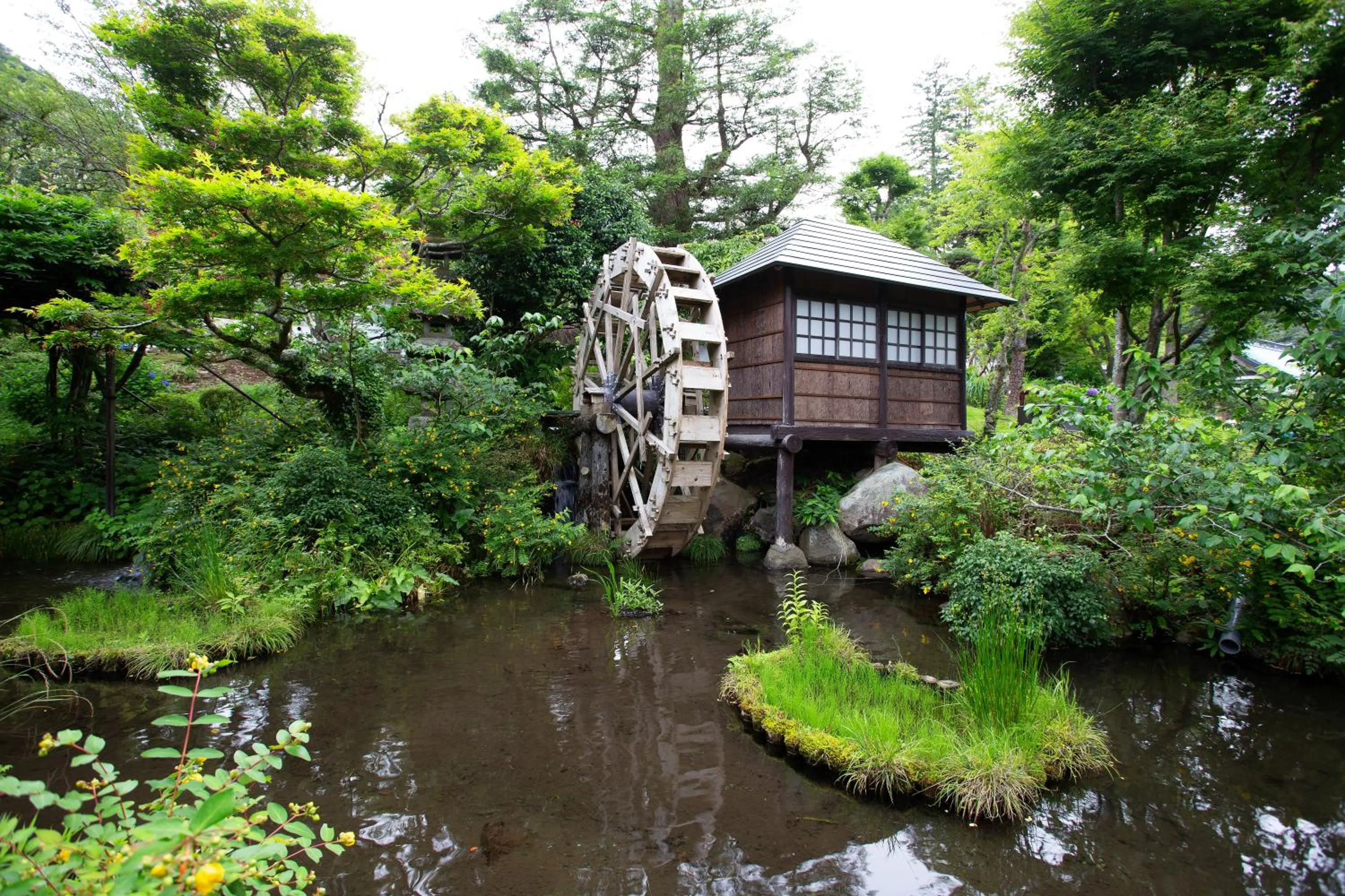Garden in The Fujiya Hotel