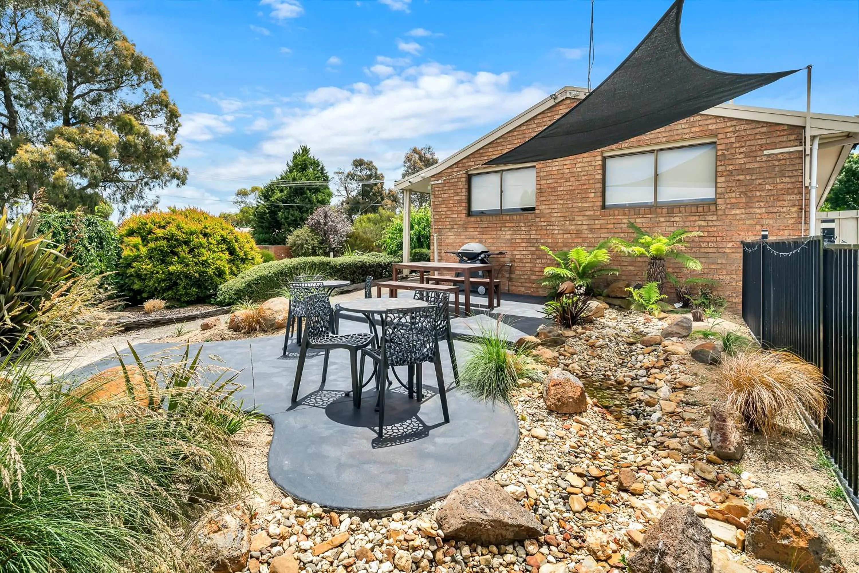 Patio in Begonia City Motor Inn