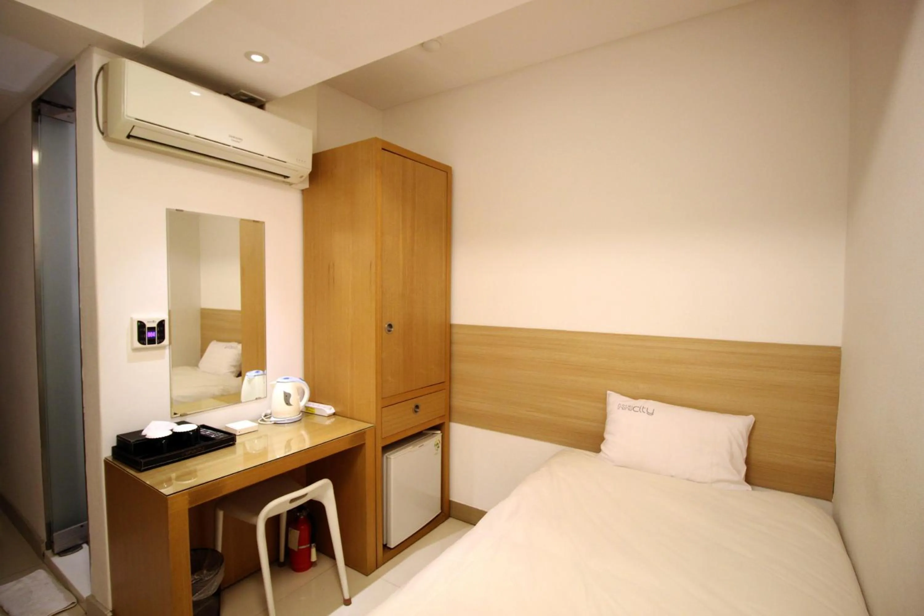 Bed in Hotel Irene City