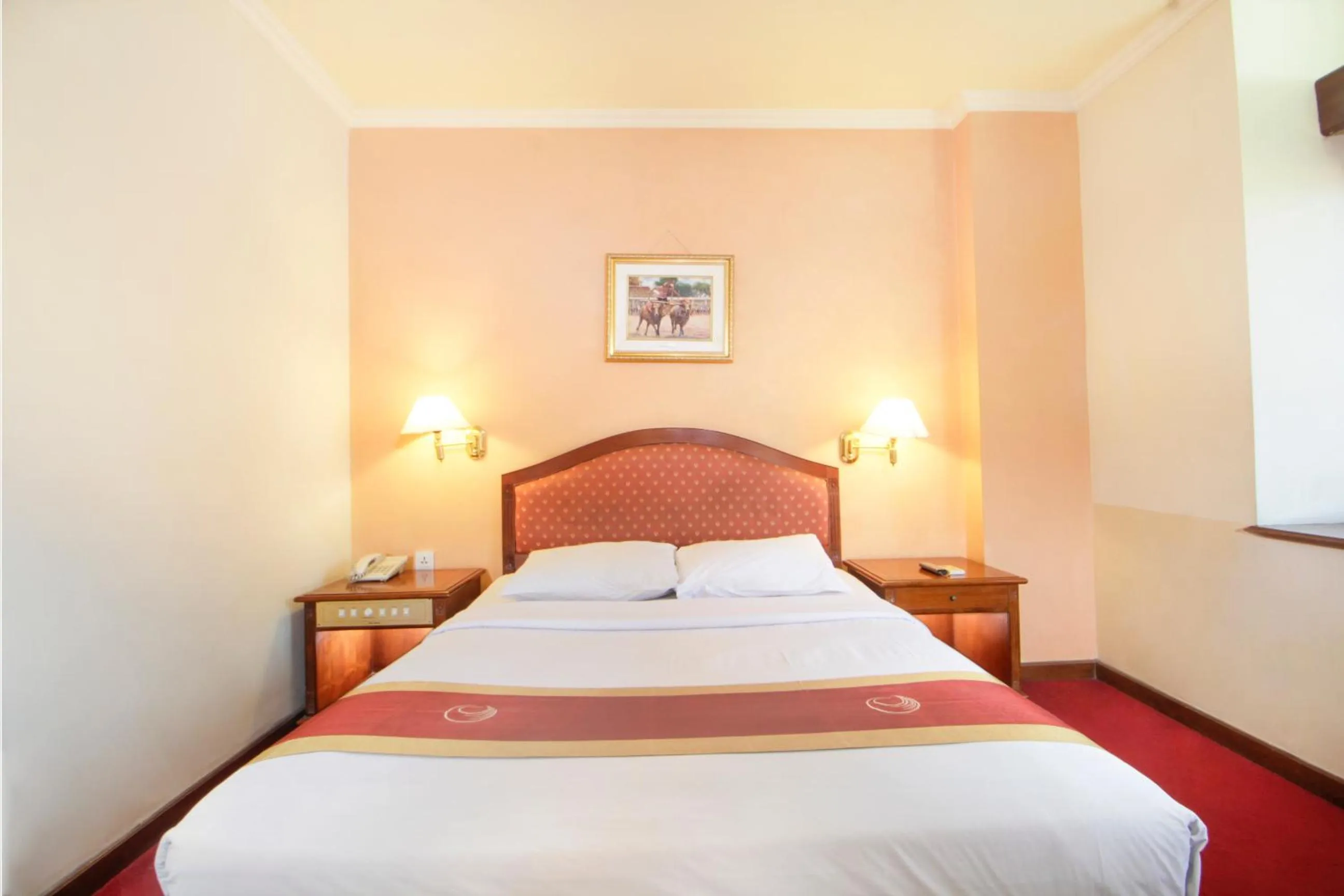 Bed in Hotel Bisanta Bidakara Tunjungan