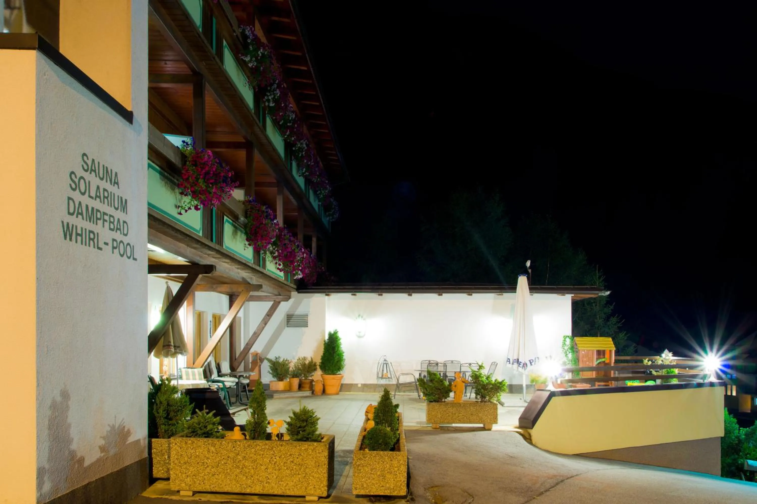 Facade/entrance in Hotel Garni Hainbacherhof