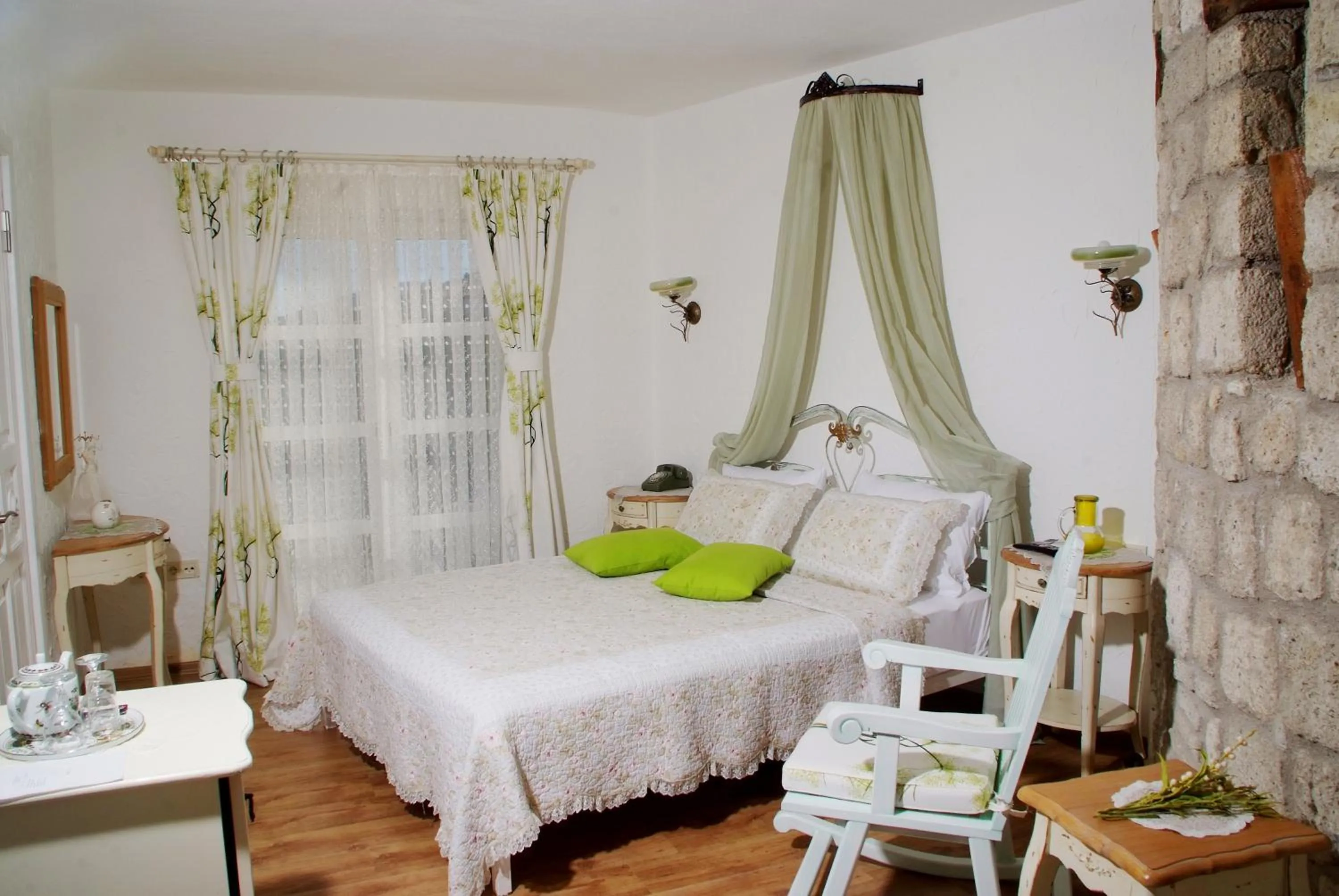 Decorative detail in Chigdem Hotel-Special Category