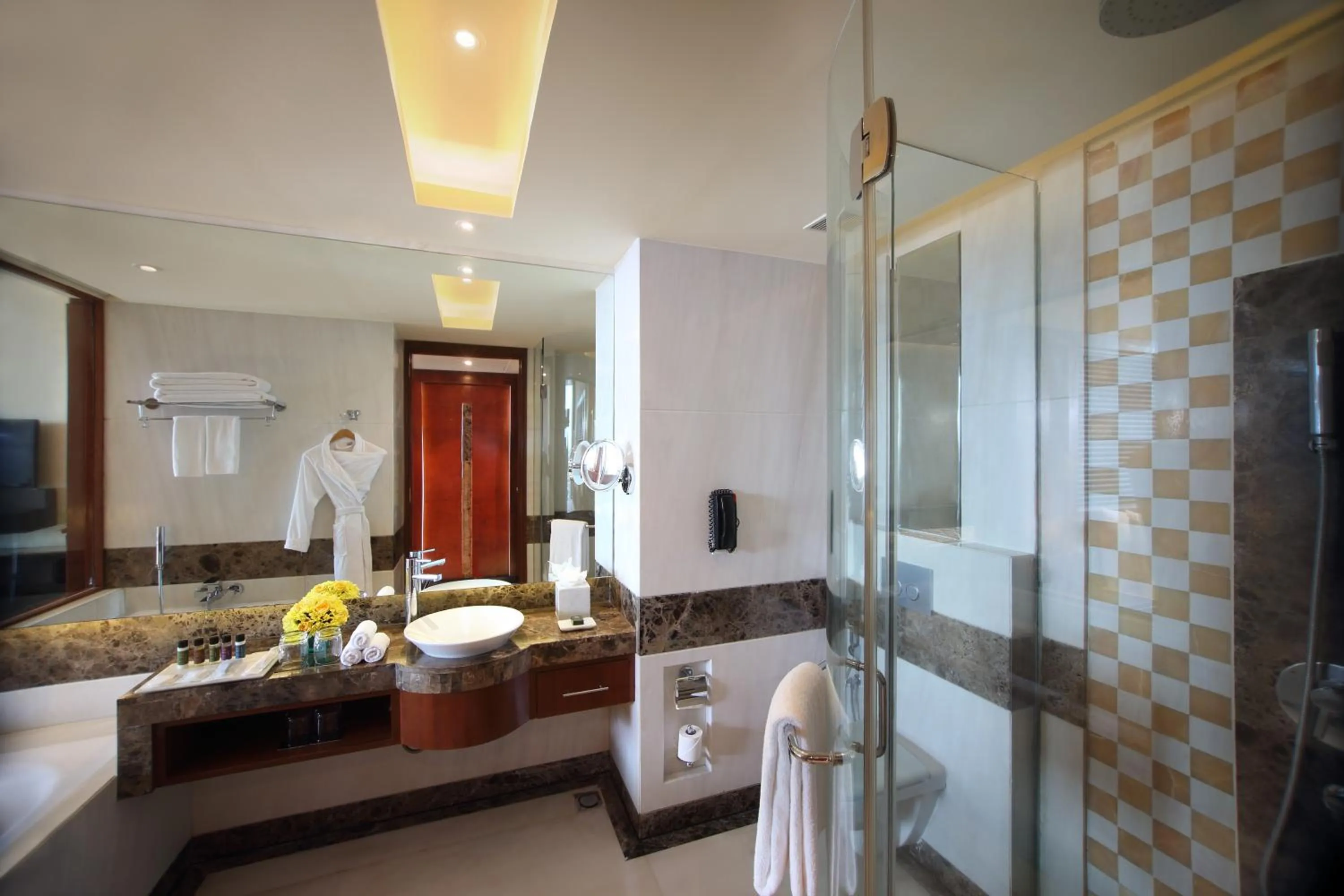 Shower in Gokulam Grand Hotel & Spa Bangalore