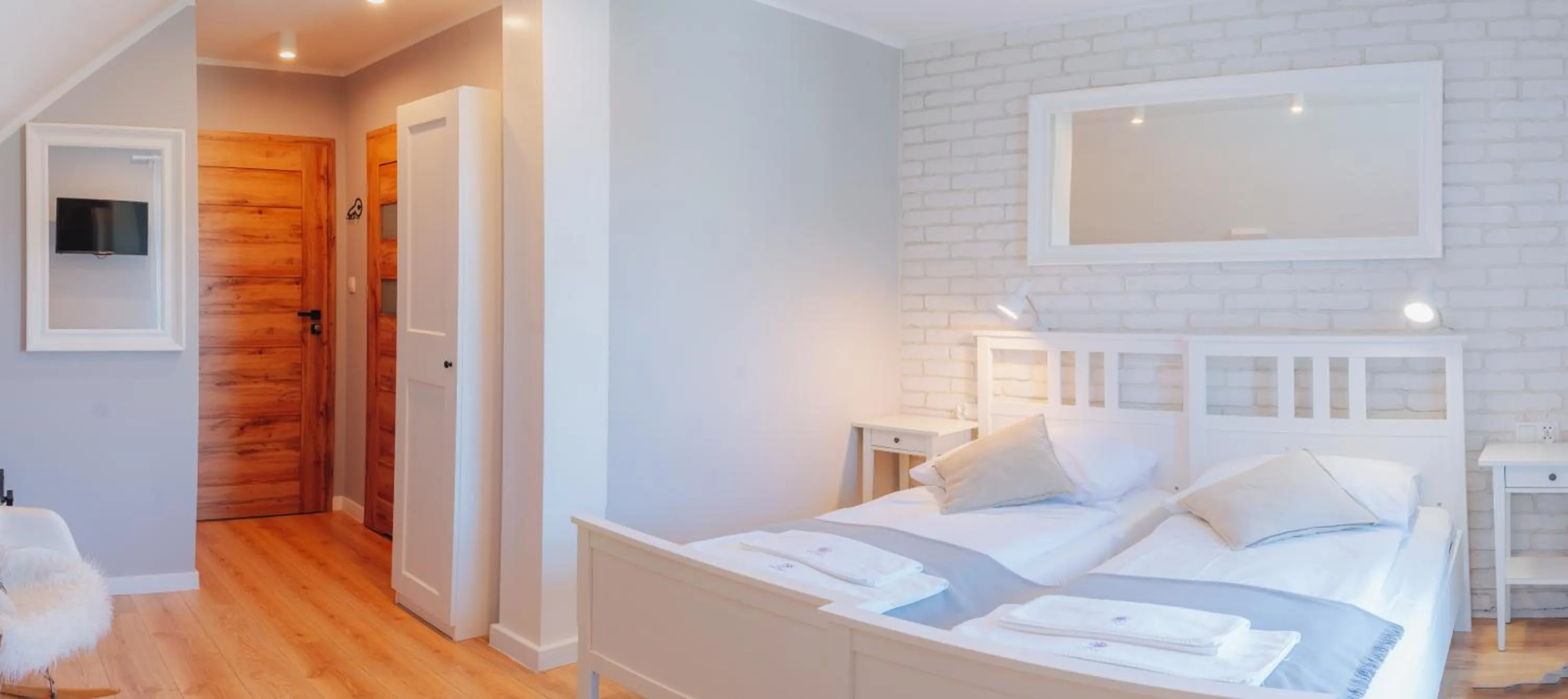 Photo of the whole room, Bed in Willa Malinka Wisła