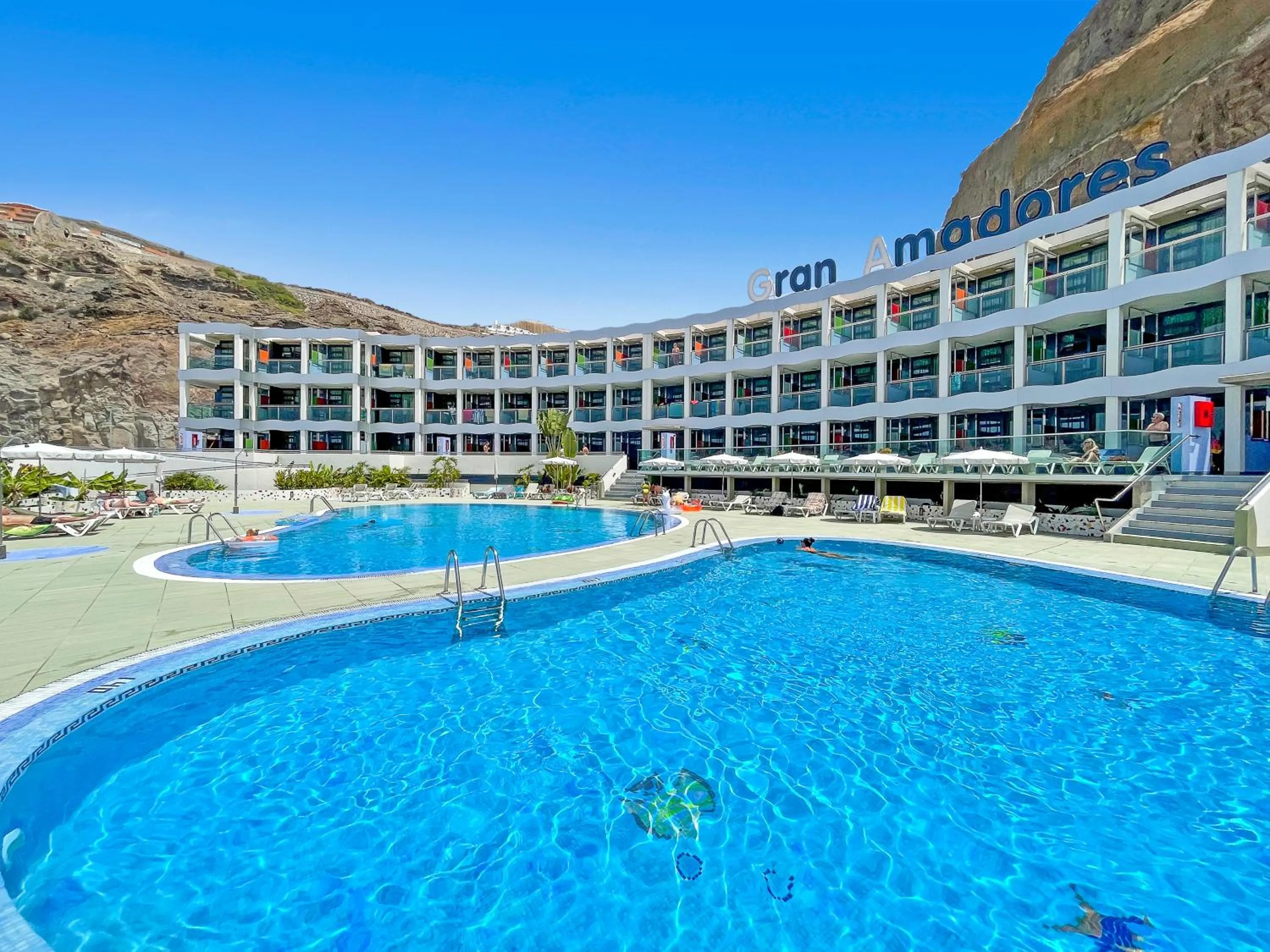 Swimming pool in Gran Amadores