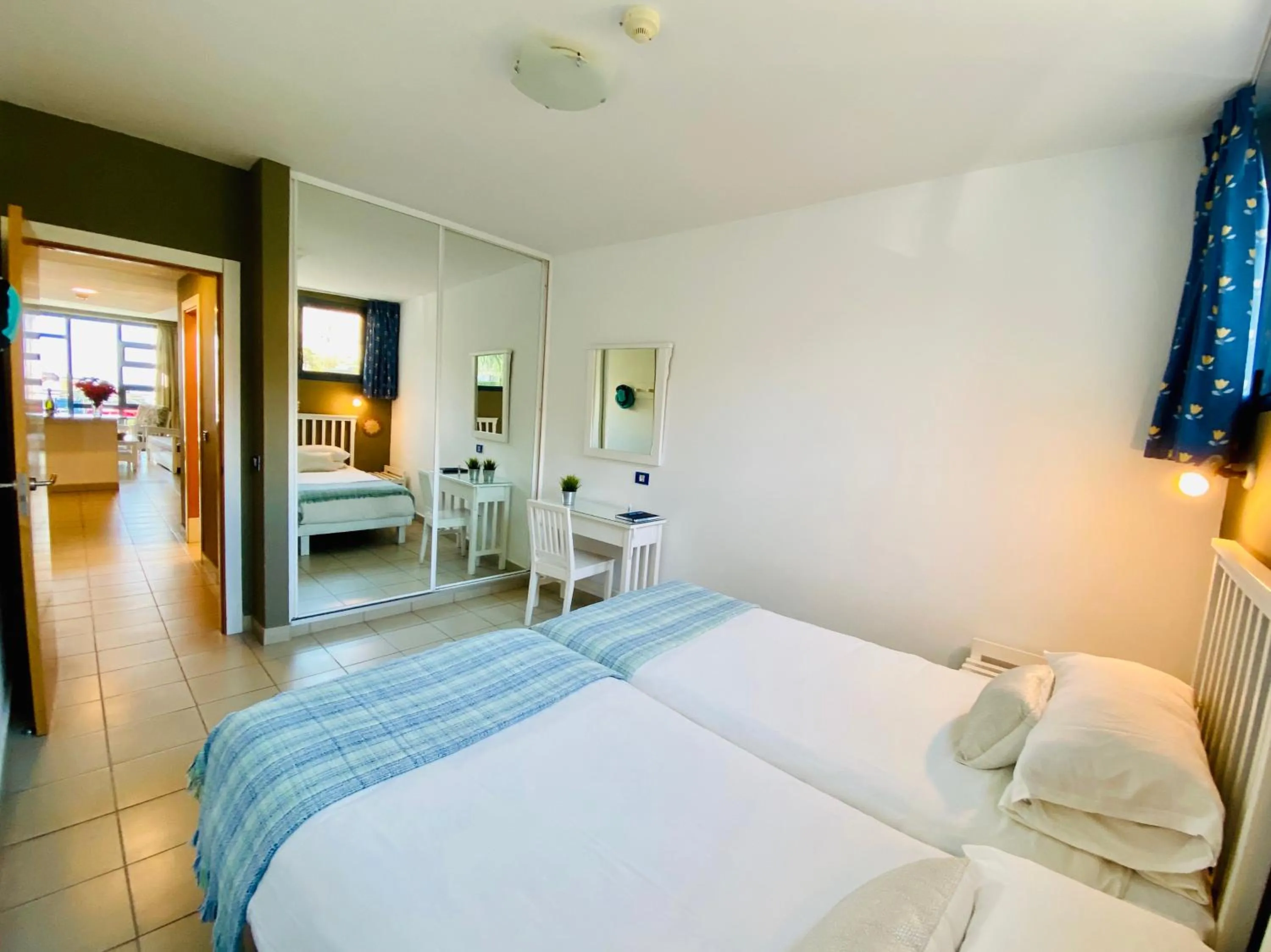 Bedroom, Bed in Gran Amadores