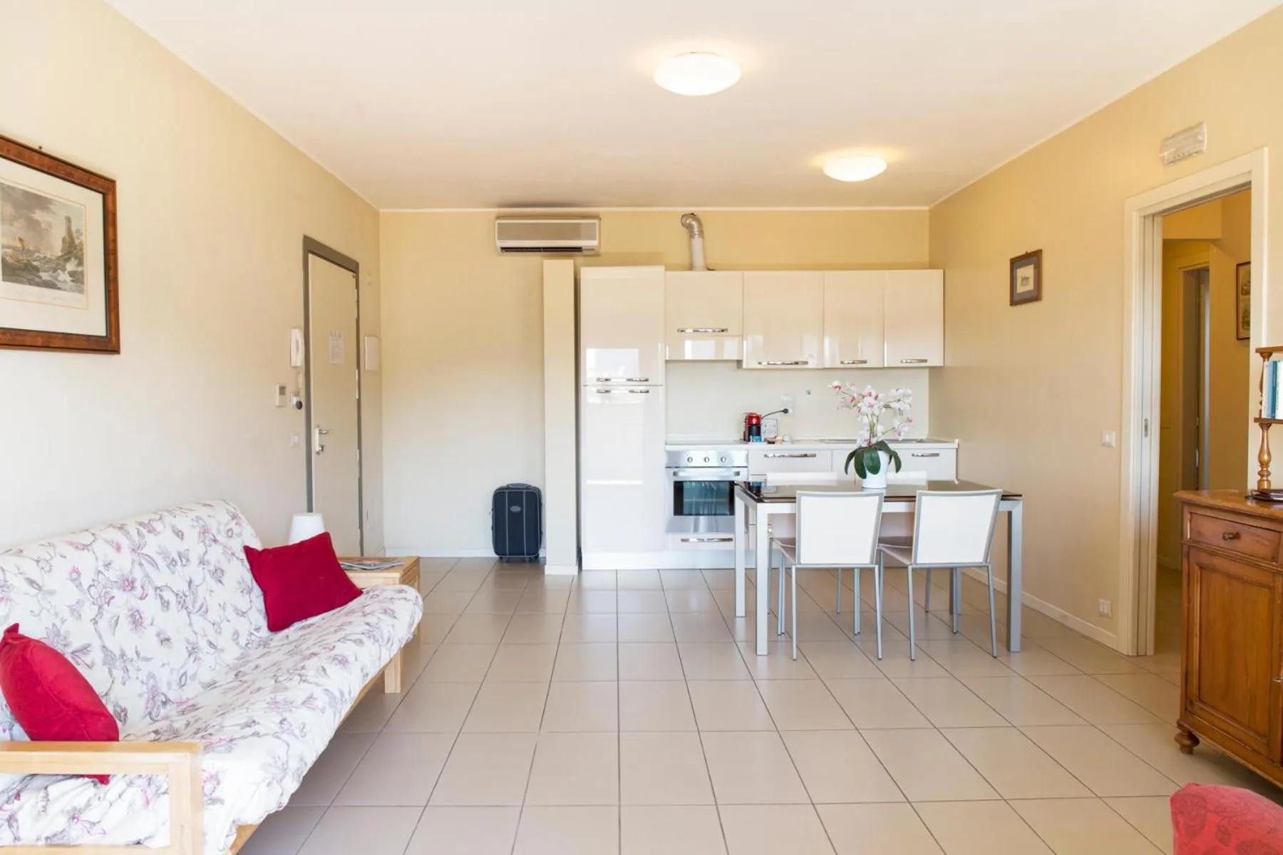 Living room in City Residence