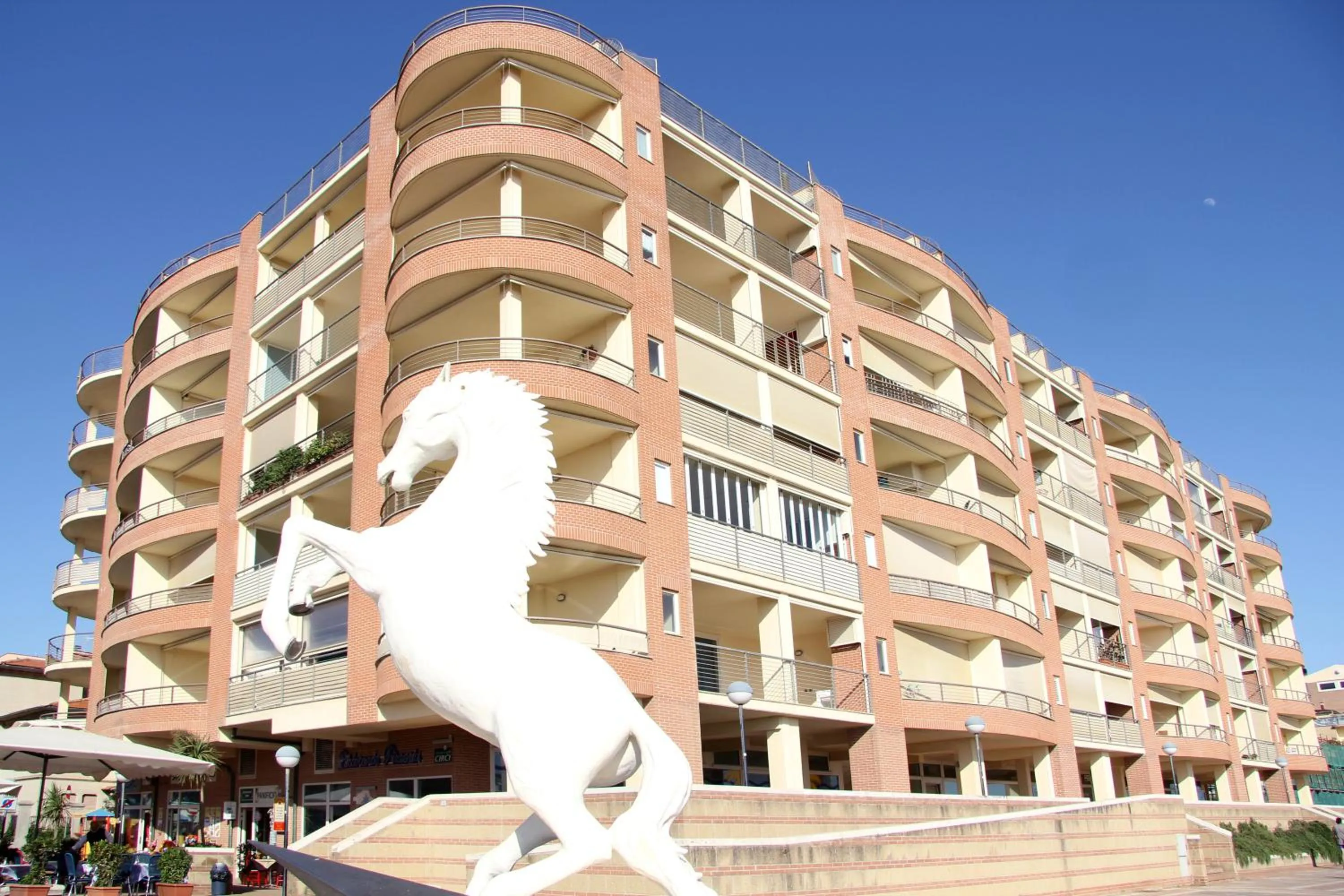 Property building in Residence Mediterraneo