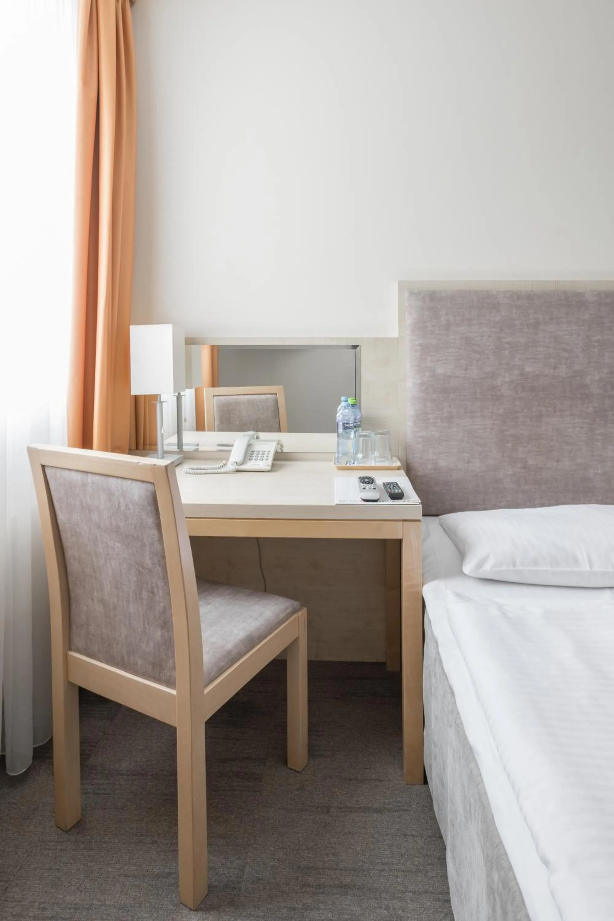 Bed in Hotel Orange Przeźmierowo