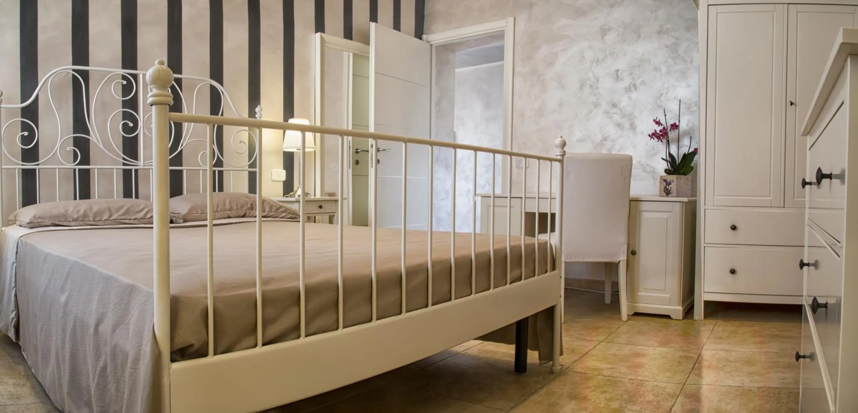 Photo of the whole room, Bed in Relais La Pretura