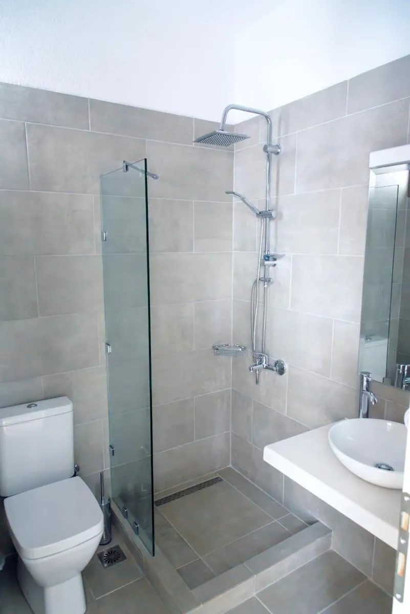 Shower in Stavros Beach Hotel