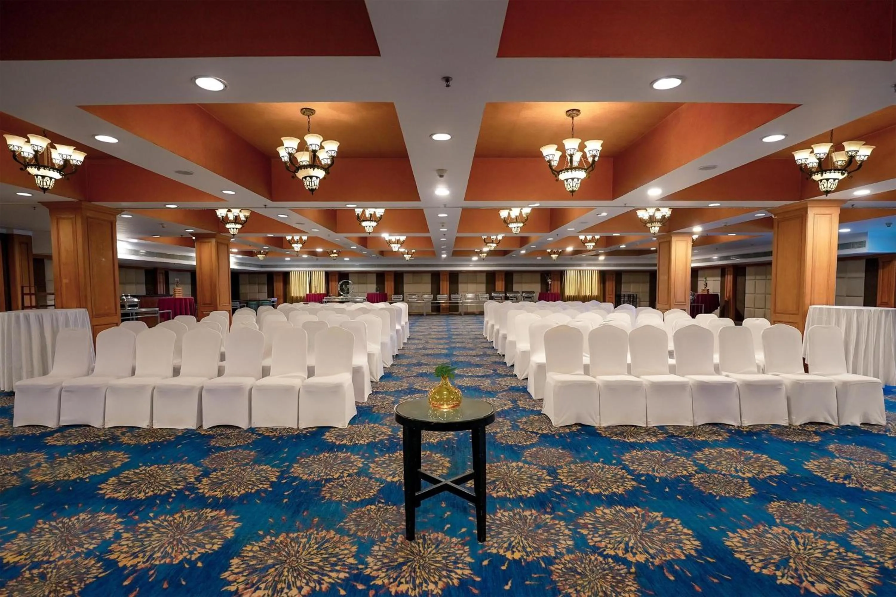 Meeting/conference room in Radisson Blu Kochi