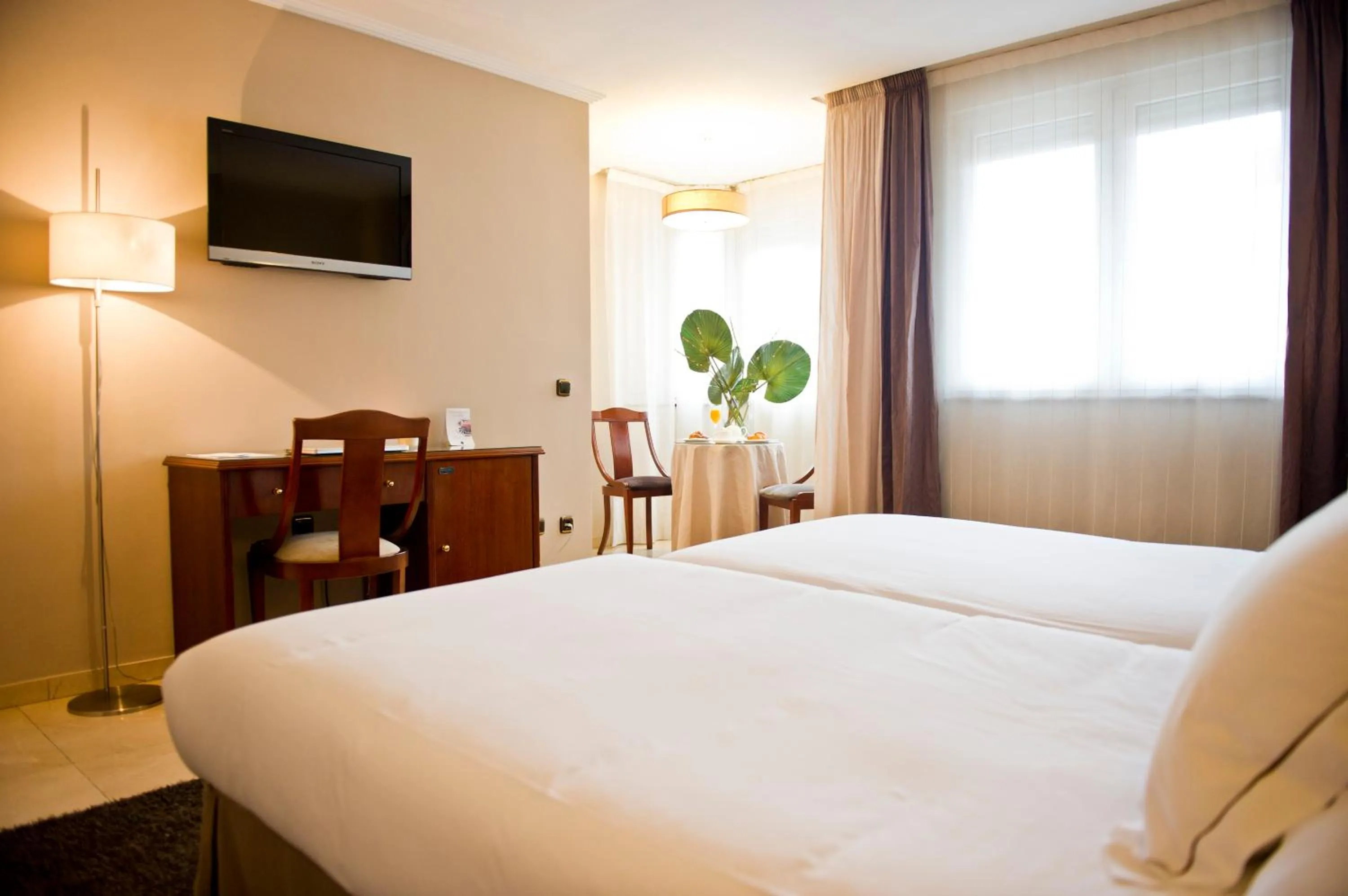 Photo of the whole room, Bed in Hotel San Pedro