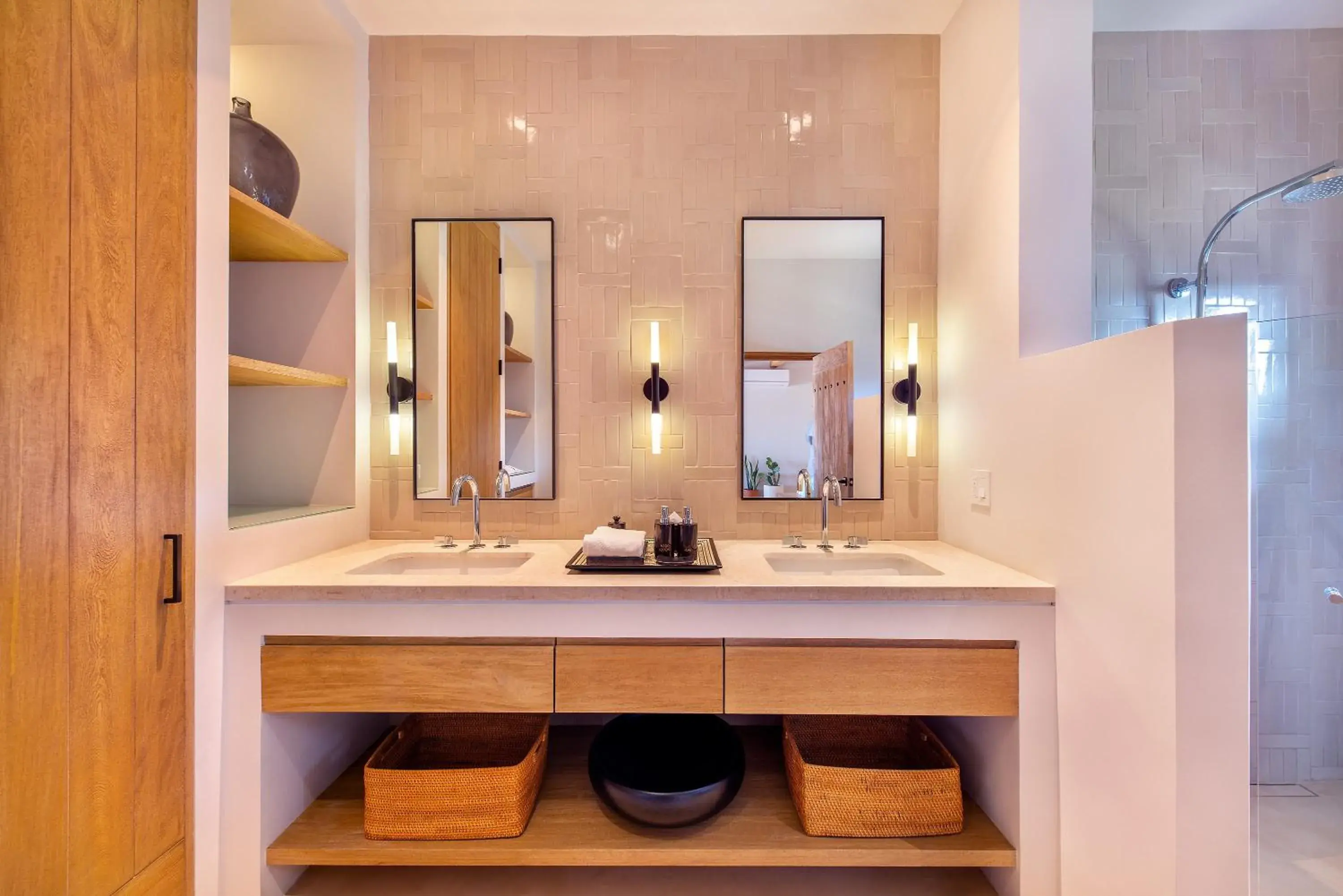 King Suite With Rooftop Deck and Panoramic Ocean View in Kimpton Mas Olas Resort and Spa King Suite With Rooftop Deck and Panoramic Ocean View in Kimpton Mas Olas Resort and Spa