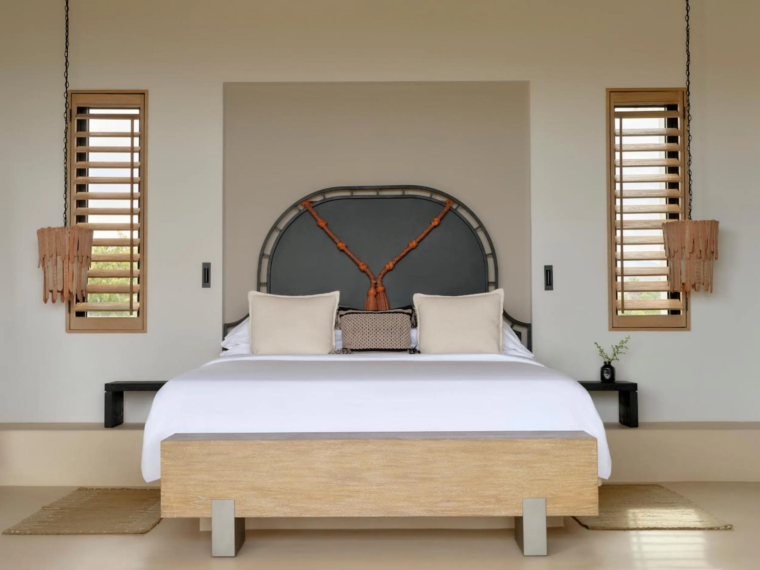 Bed in Kimpton Mas Olas Resort and Spa