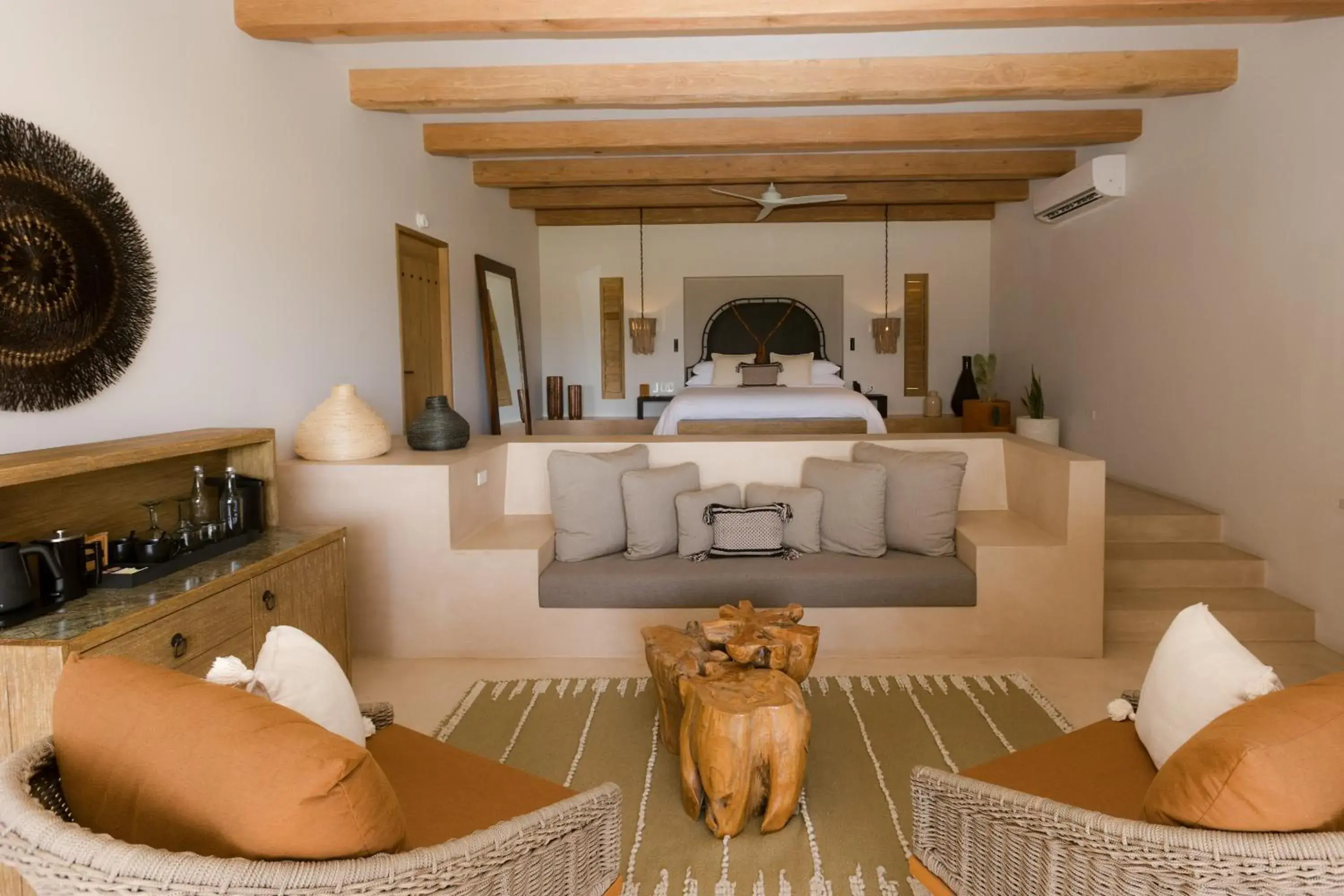 Premium King Room with Ocean View - Non-Smoking in Kimpton Mas Olas Resort and Spa Premium King Room with Ocean View - Non-Smoking in Kimpton Mas Olas Resort and Spa