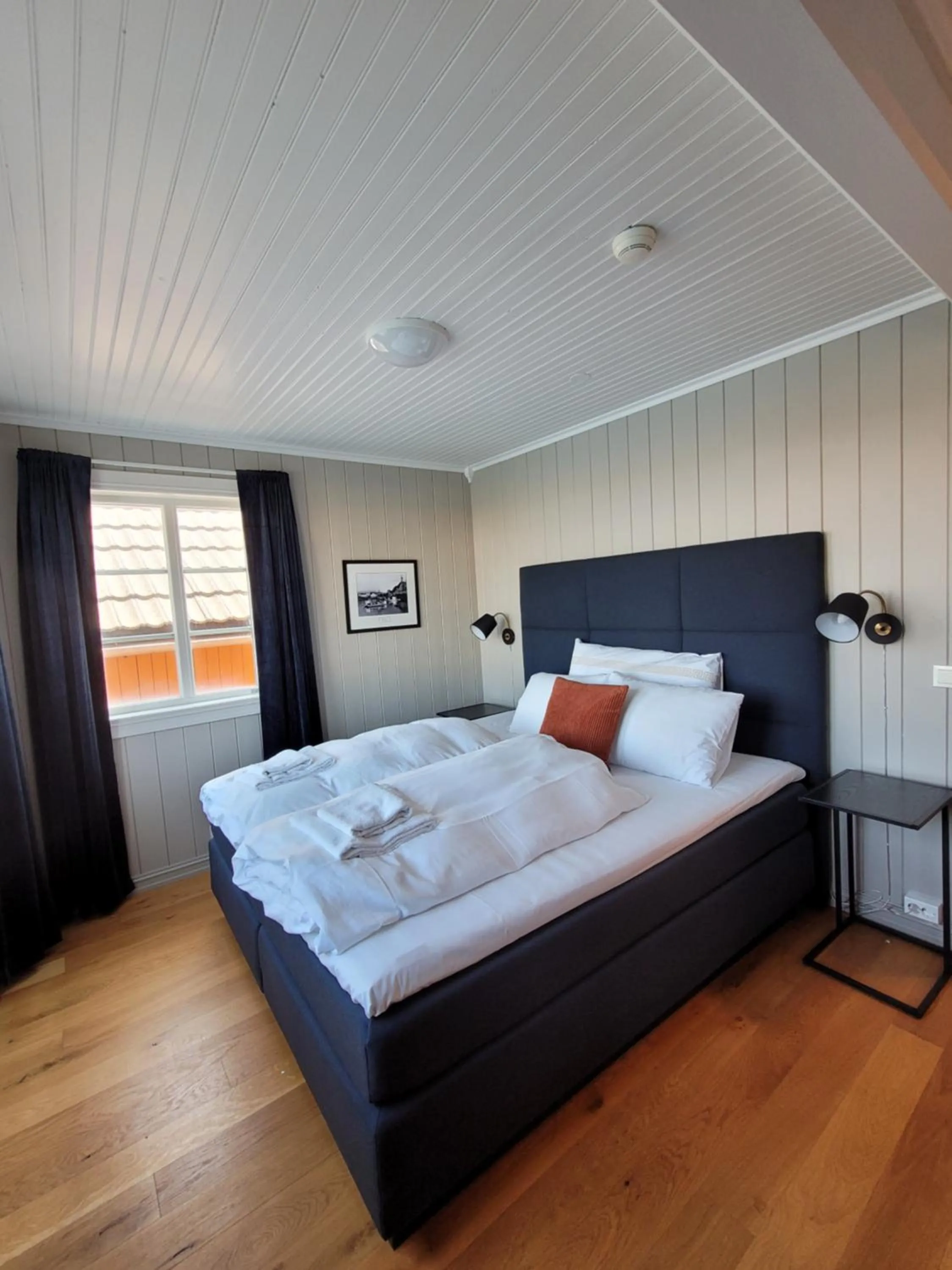 Bed in Ona Havstuer - by Classic Norway Hotels