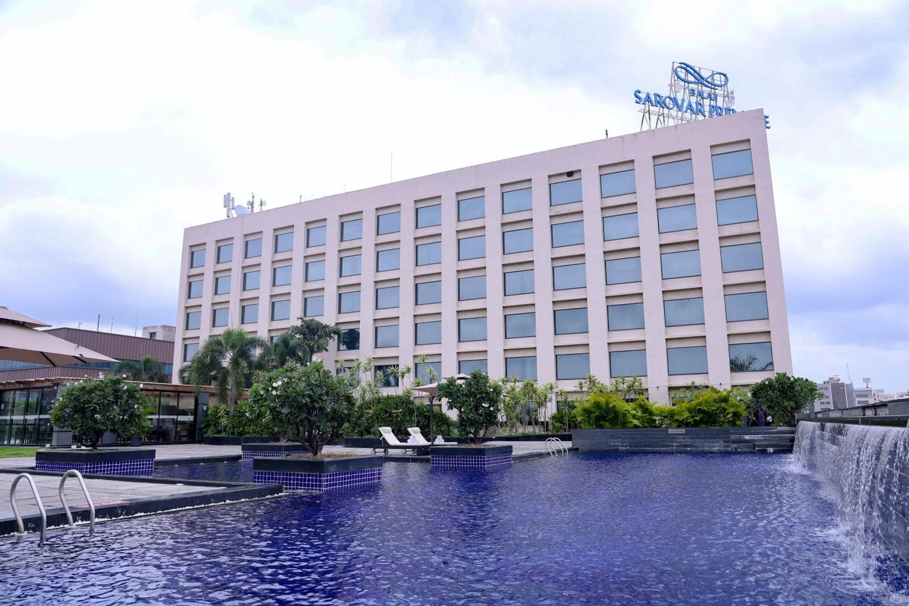 Pool view in Balaji Sarovar Premiere