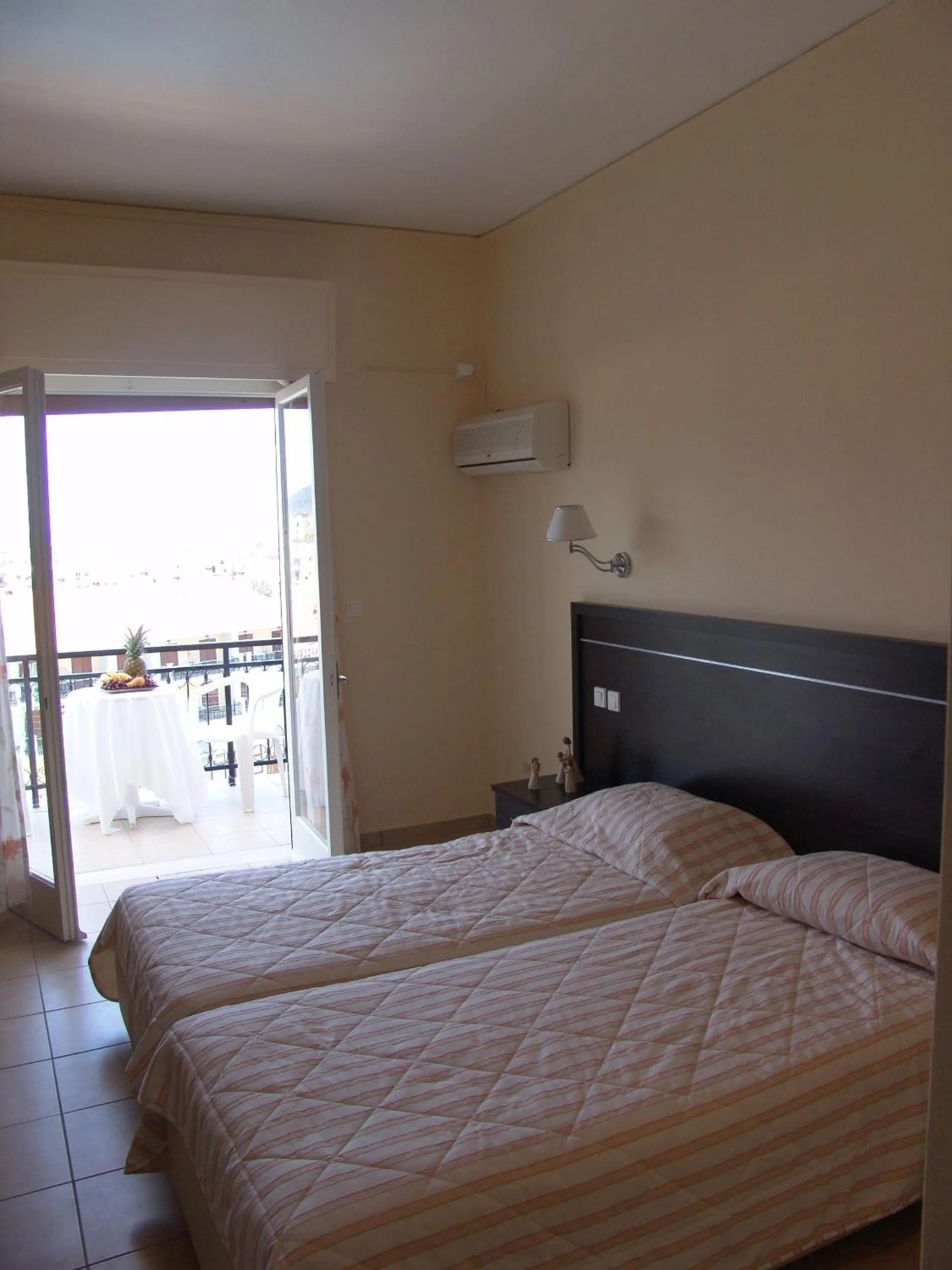 Photo of the whole room in Merope Hotel