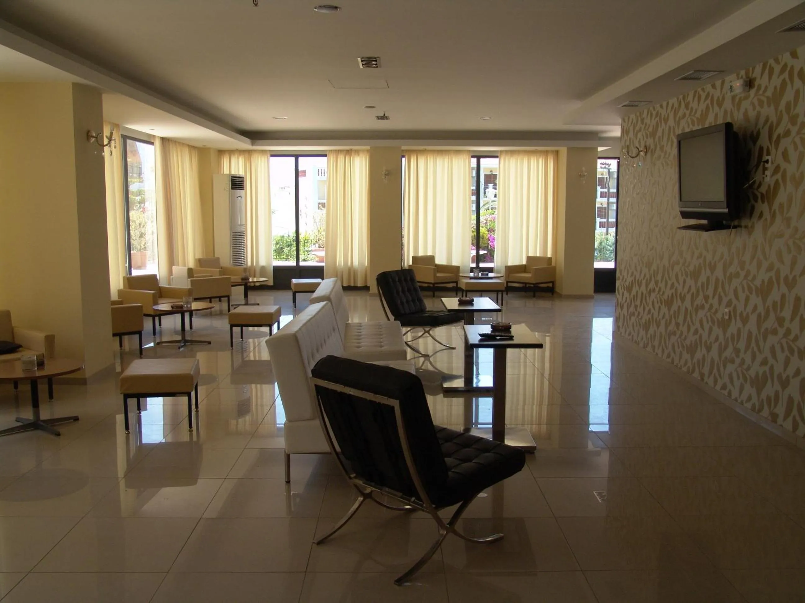 Lounge or bar in Merope Hotel