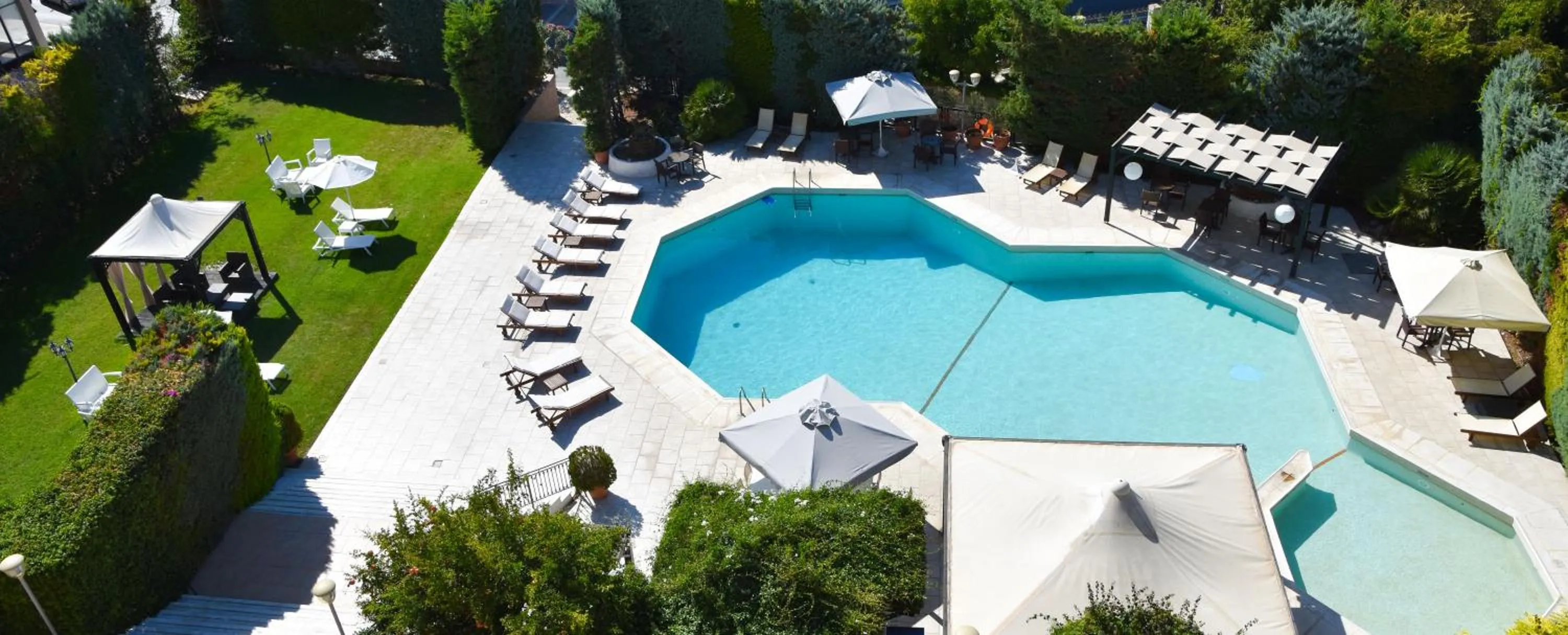 Swimming pool in Merope Hotel