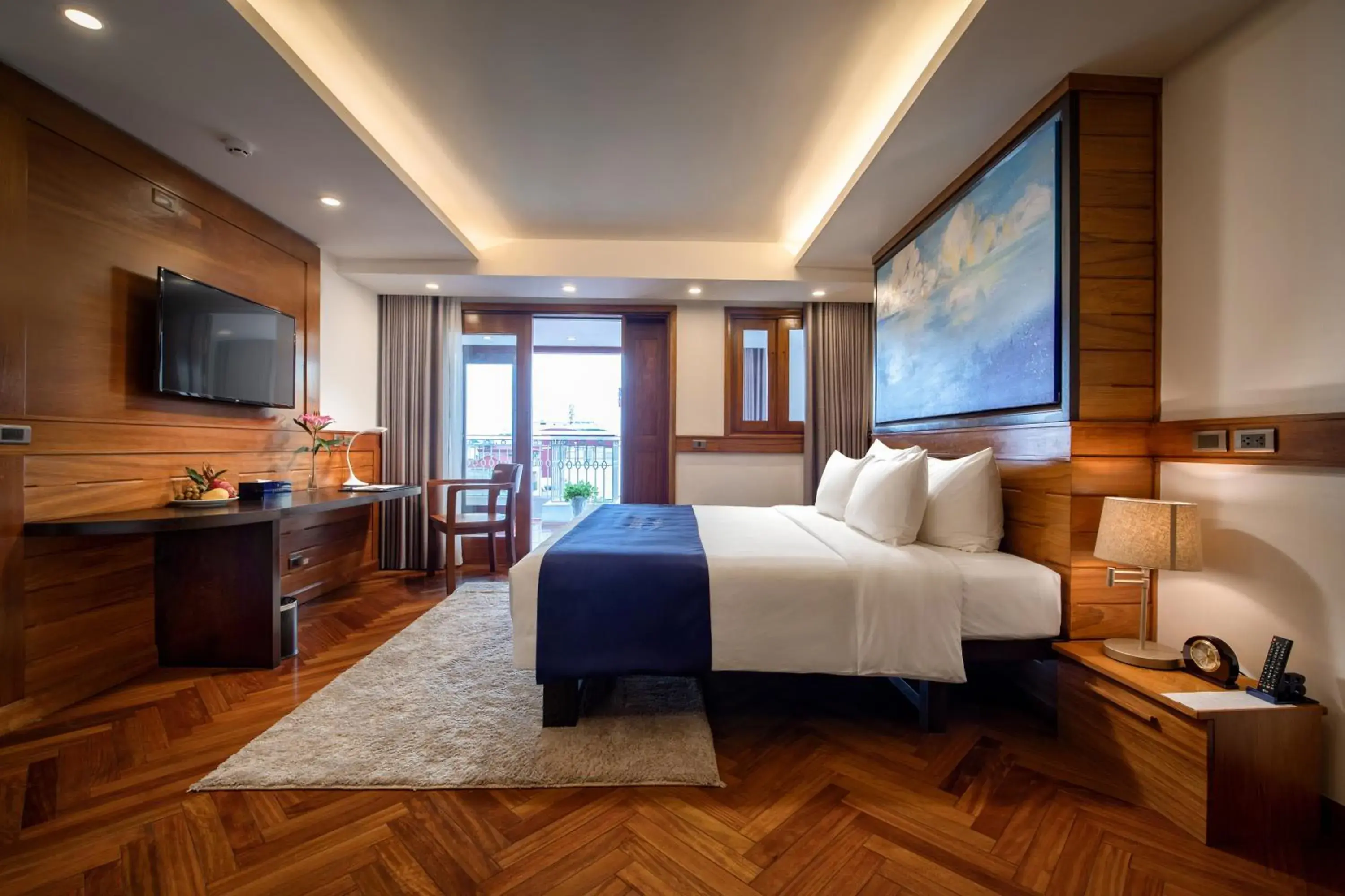 Haibay Suite with Balcony and City View in Hai Bay Hotel & Restaurant Haibay Suite with Balcony and City View in Hai Bay Hotel & Restaurant