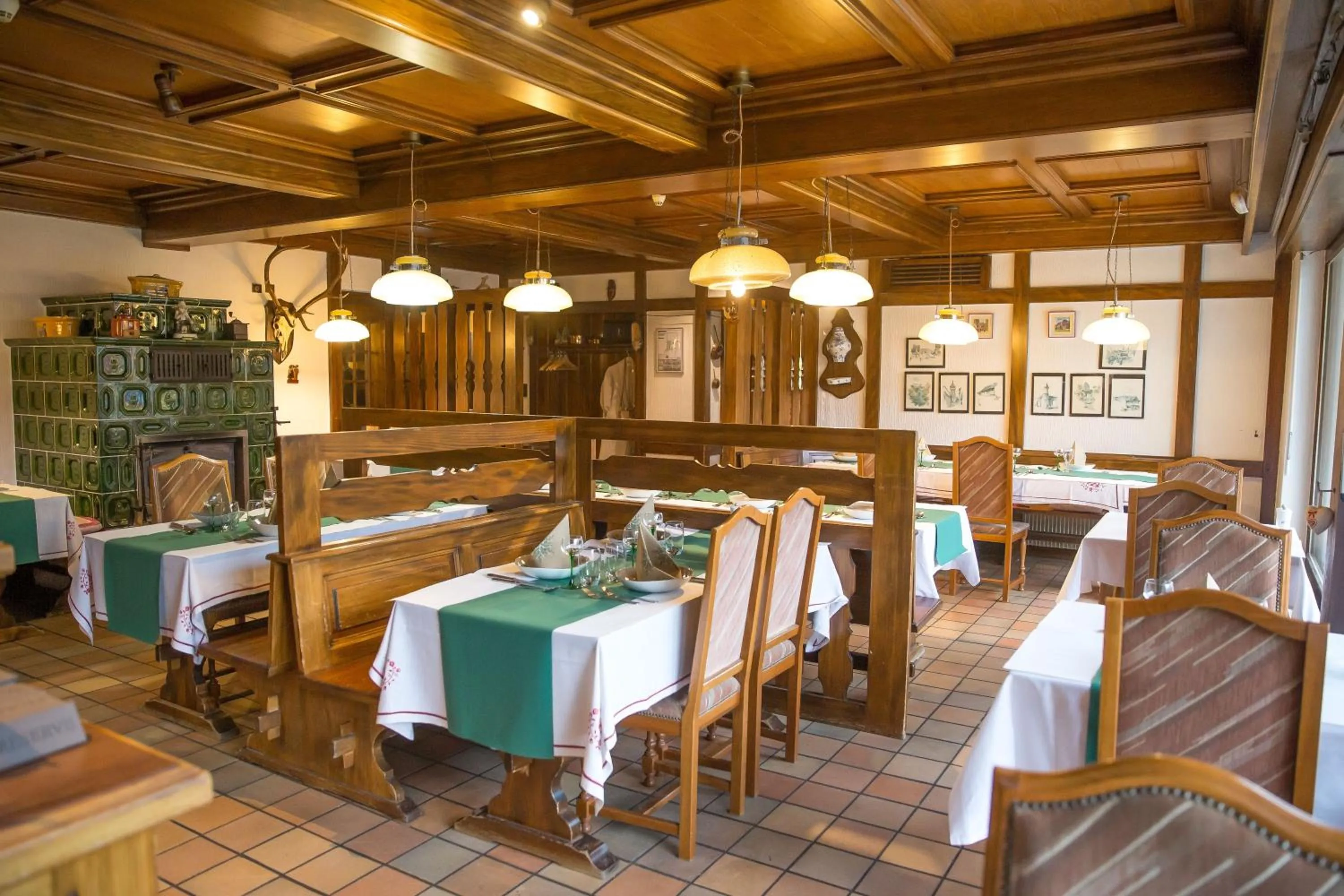 Restaurant/places to eat in Le Freudeneck