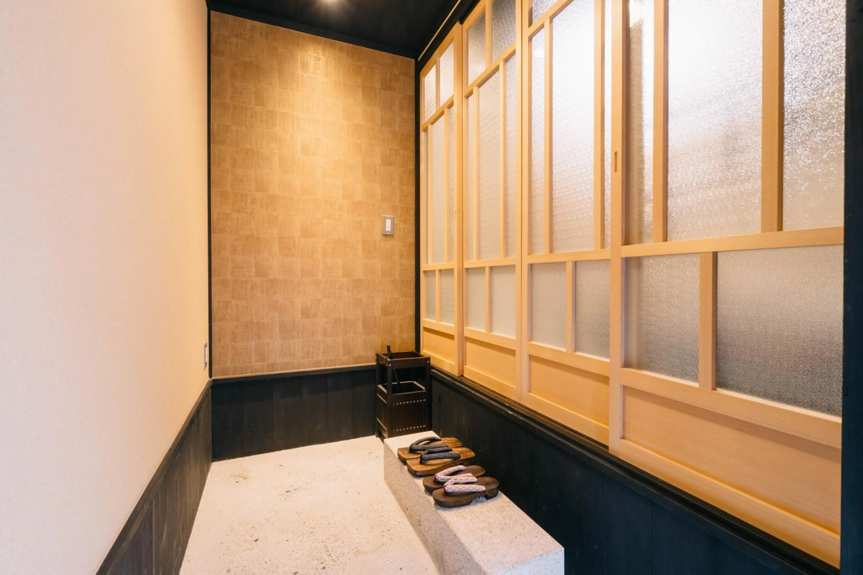 Lobby or reception, Bed in Miro Hachijo Genmachi Tei