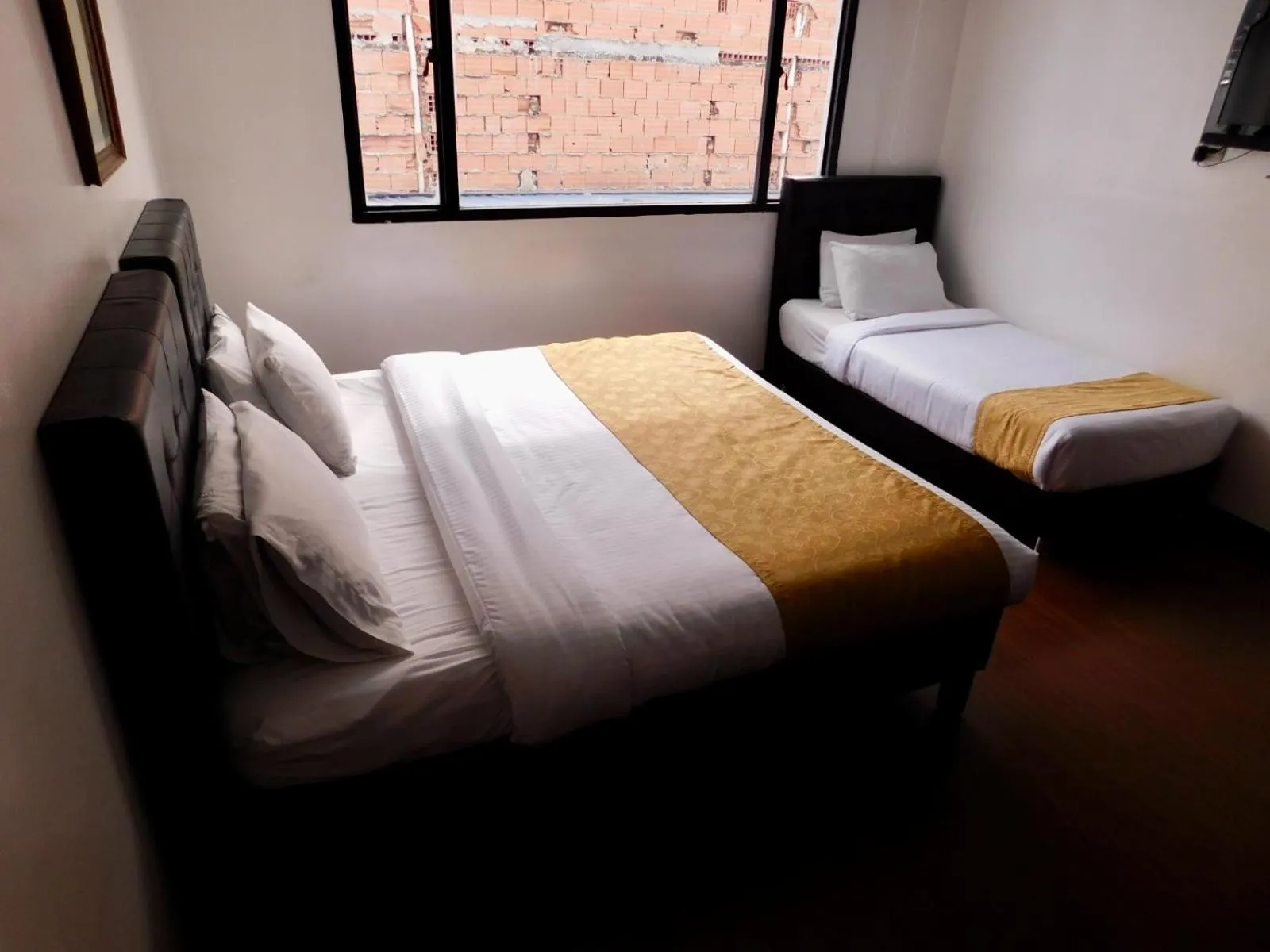 room service, Bed in Hotel Casa Navi