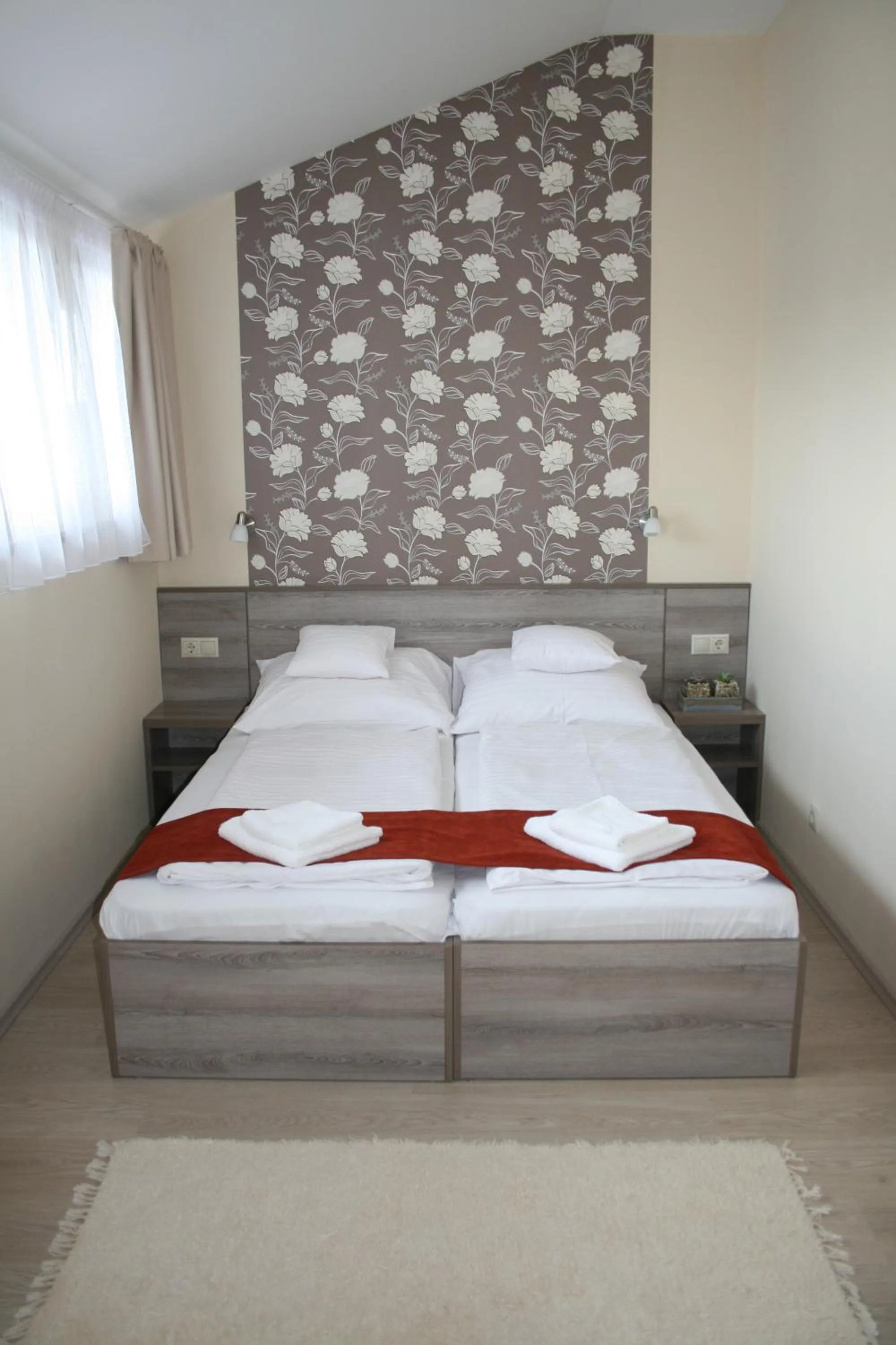 Bedroom, Bed in Piroska Csárda és Panzió