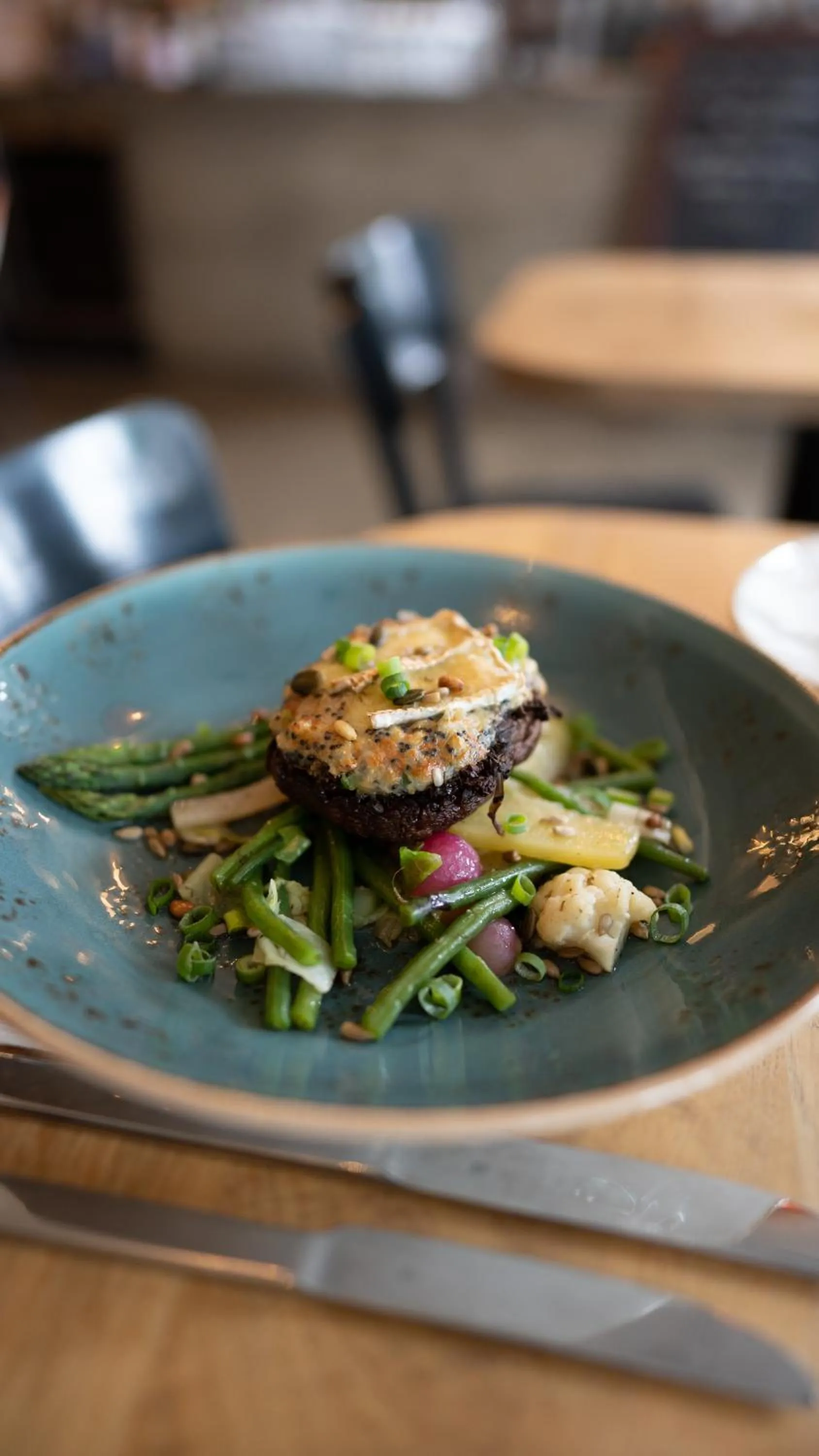 Restaurant/places to eat in Logement Overzee