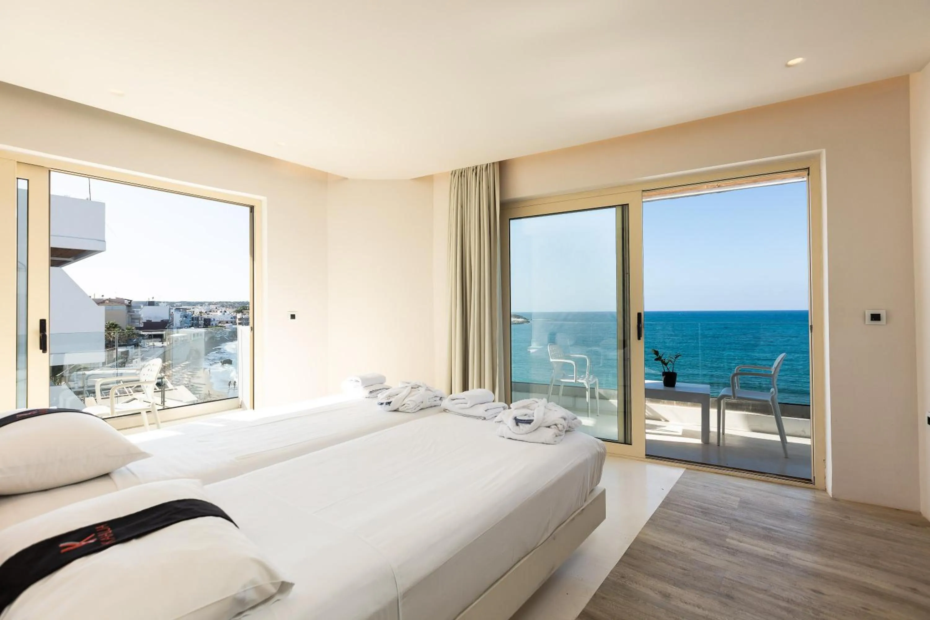 View (from property/room), Bed in Kahlua Sea View Suites - Adults Only